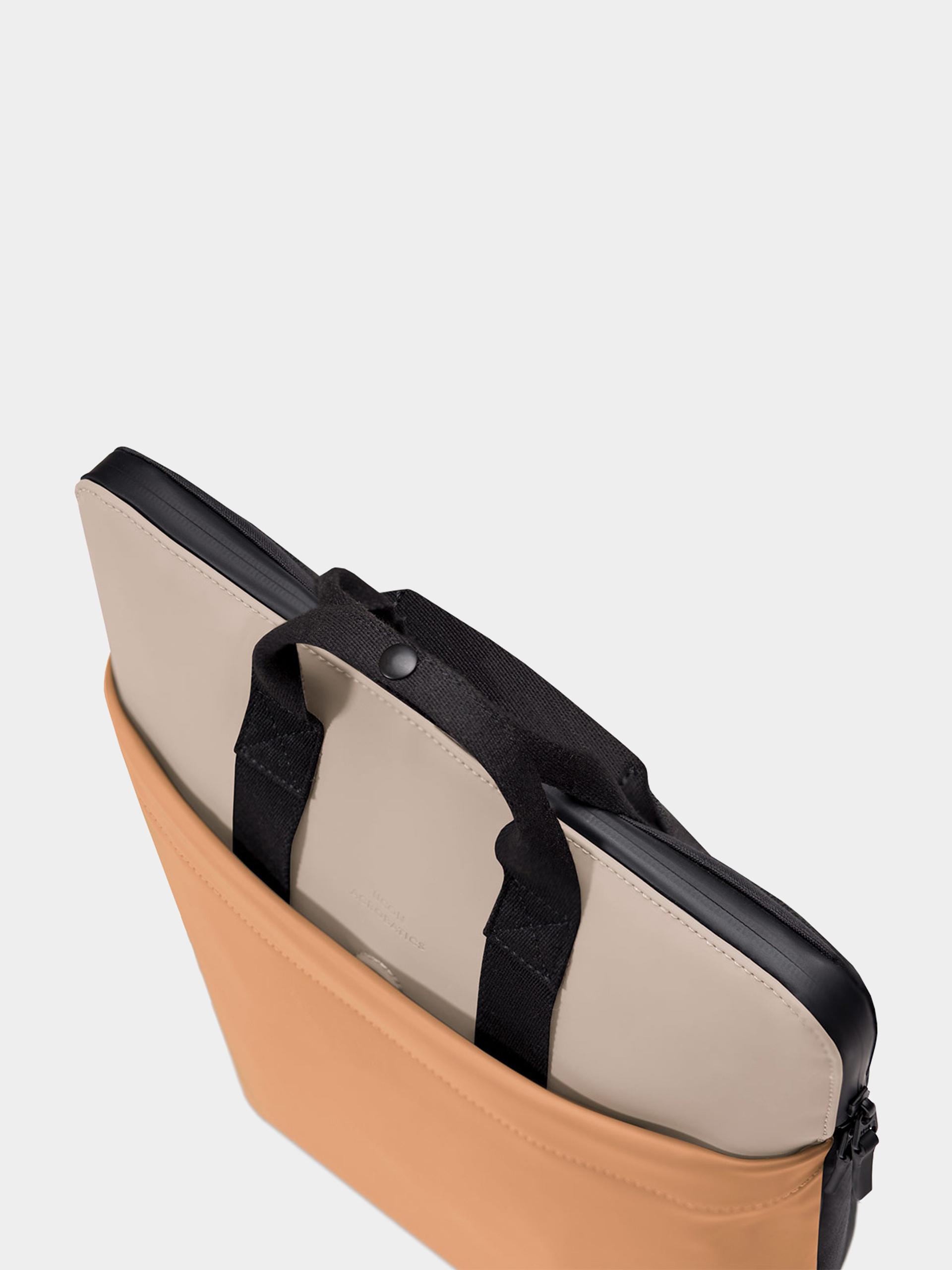 Ucon Acrobatics Masao Medium Lotus Hátizsák (nude clay)