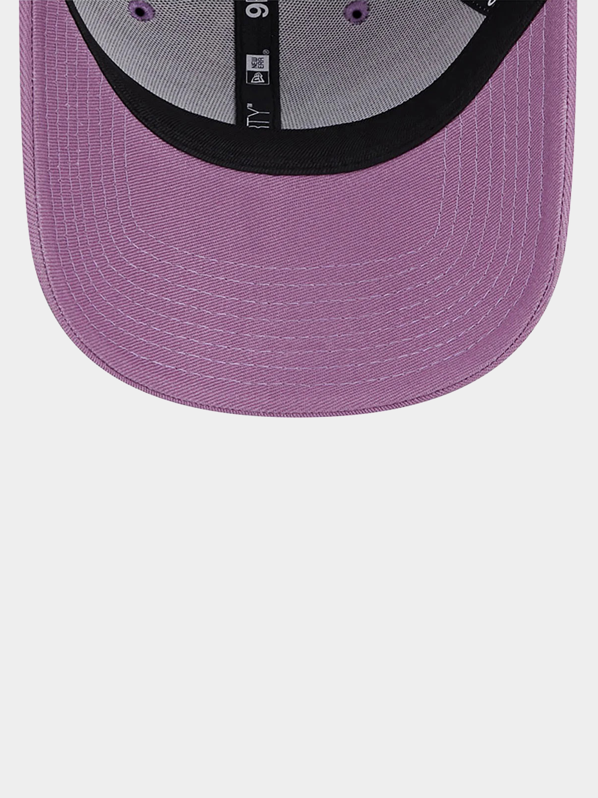 New Era League Essential 9Forty New York Yankees Baseball sapka (purple)
