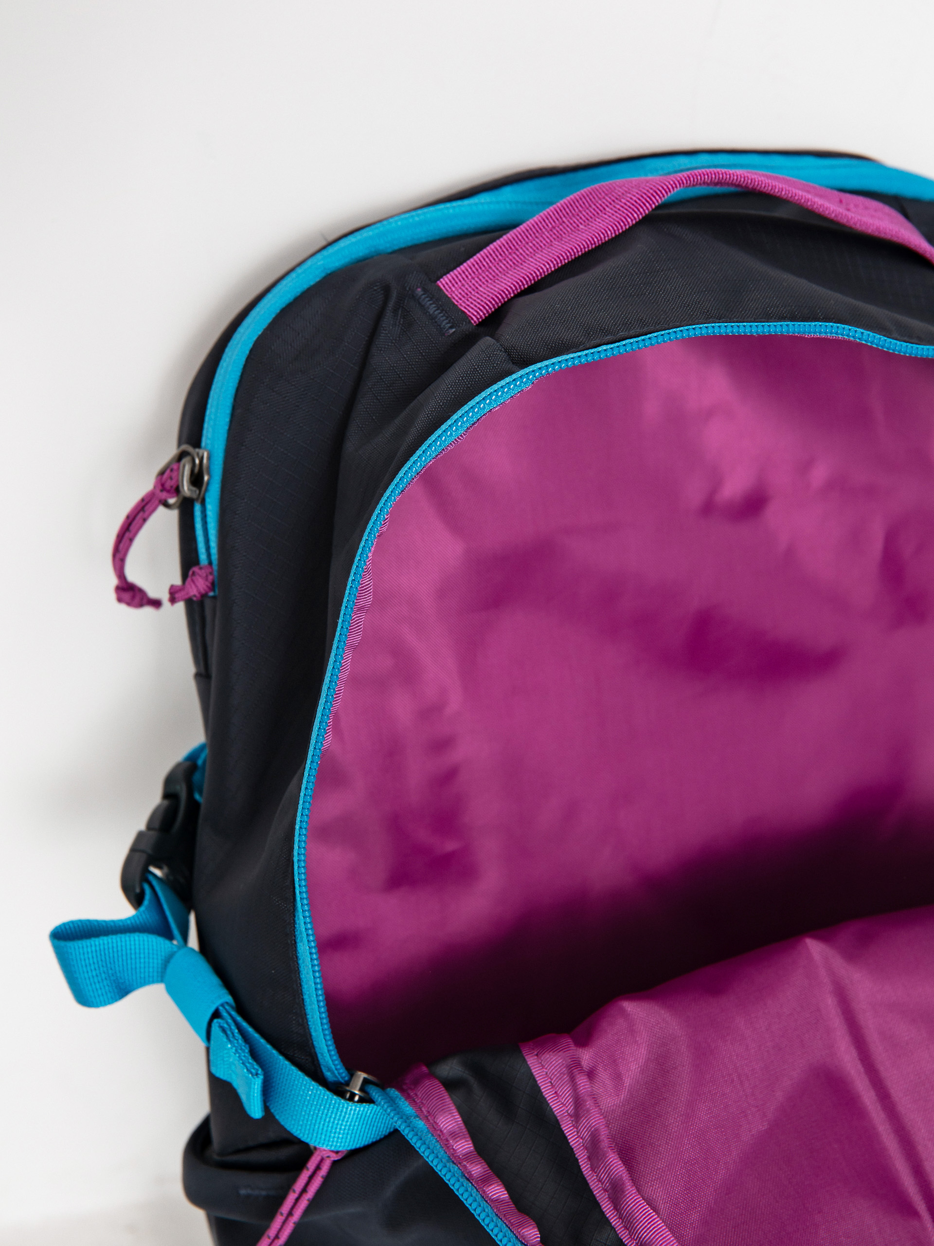 Patagonia Refugio Day Pack 26L Hátizsák (pitch blue)