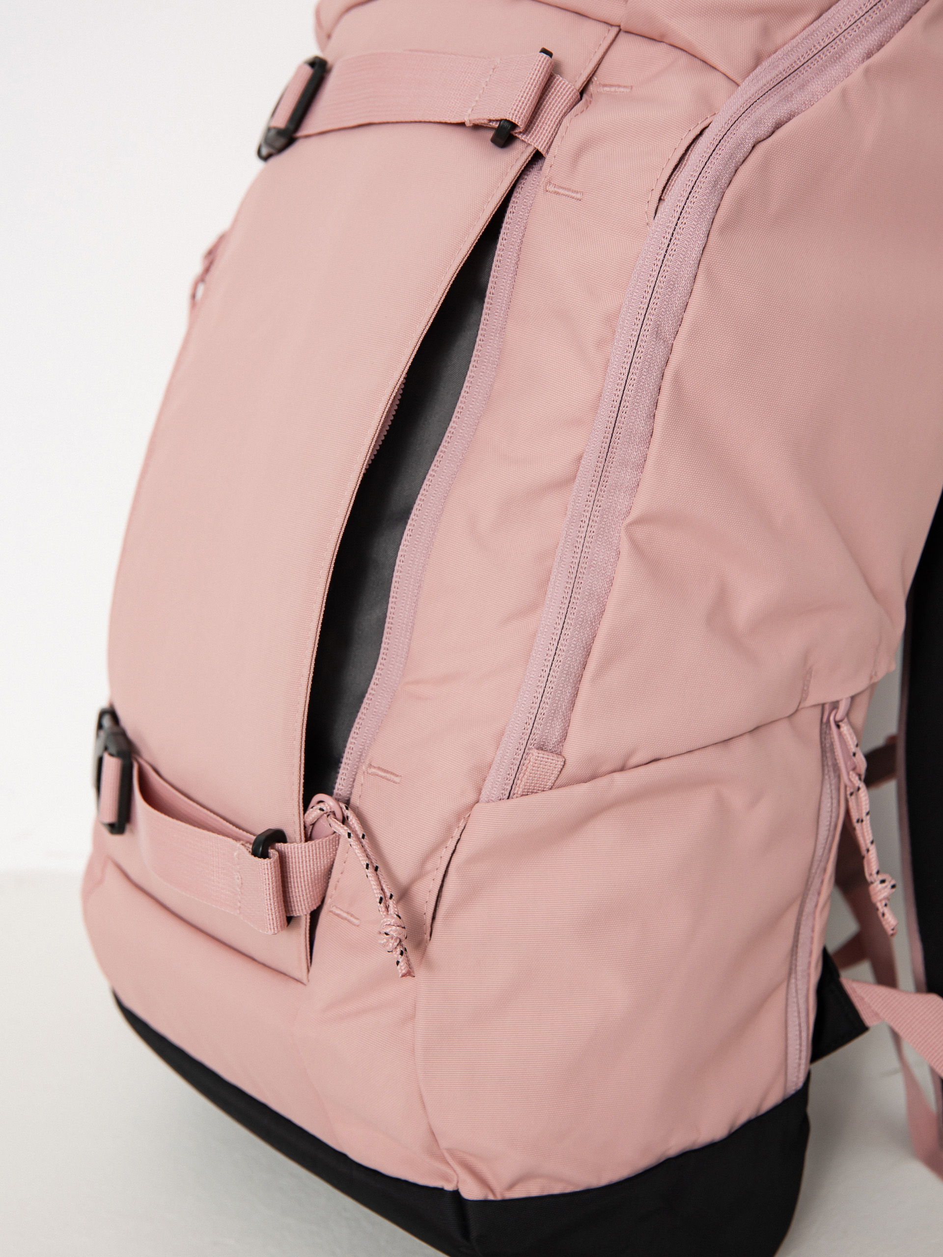 Burton Kilo 2.0 27L Hátizsák (powder blush)