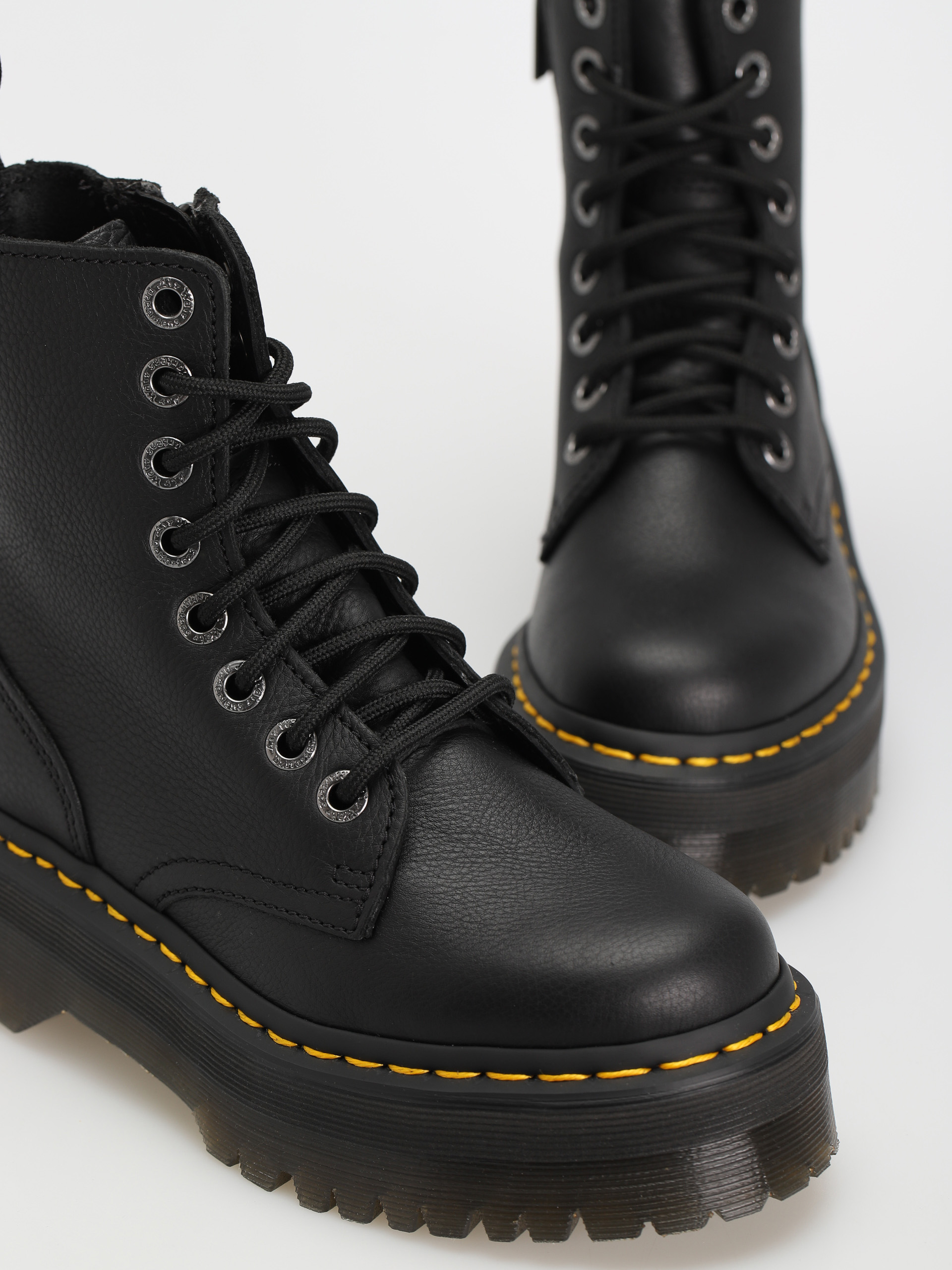 Dr. Martens Jadon III Cipők (black pisa)