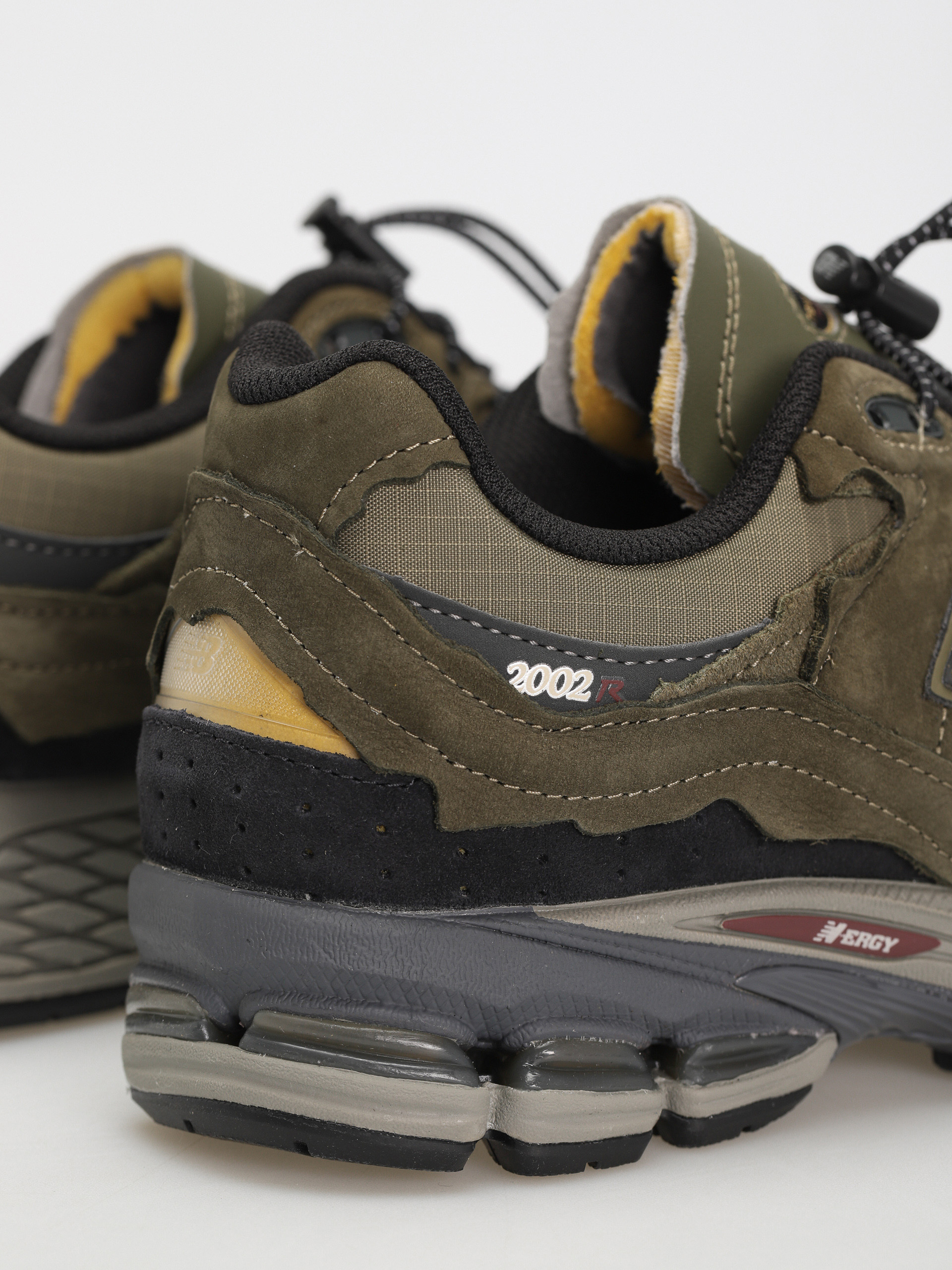 New Balance 2002 Cipők (dark moss)