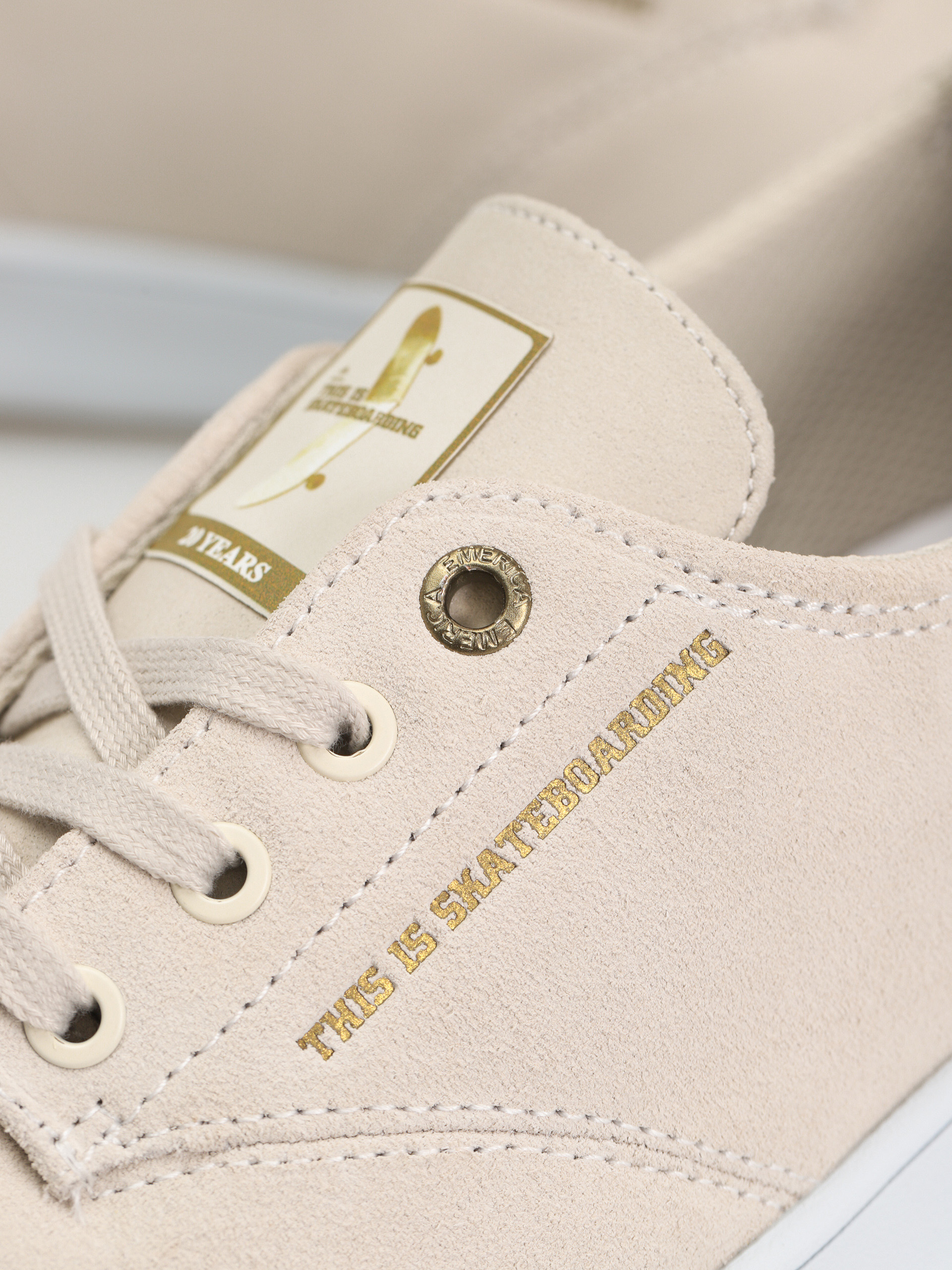 Emerica Romero Laced X This Is Skatebo Cipők (white)