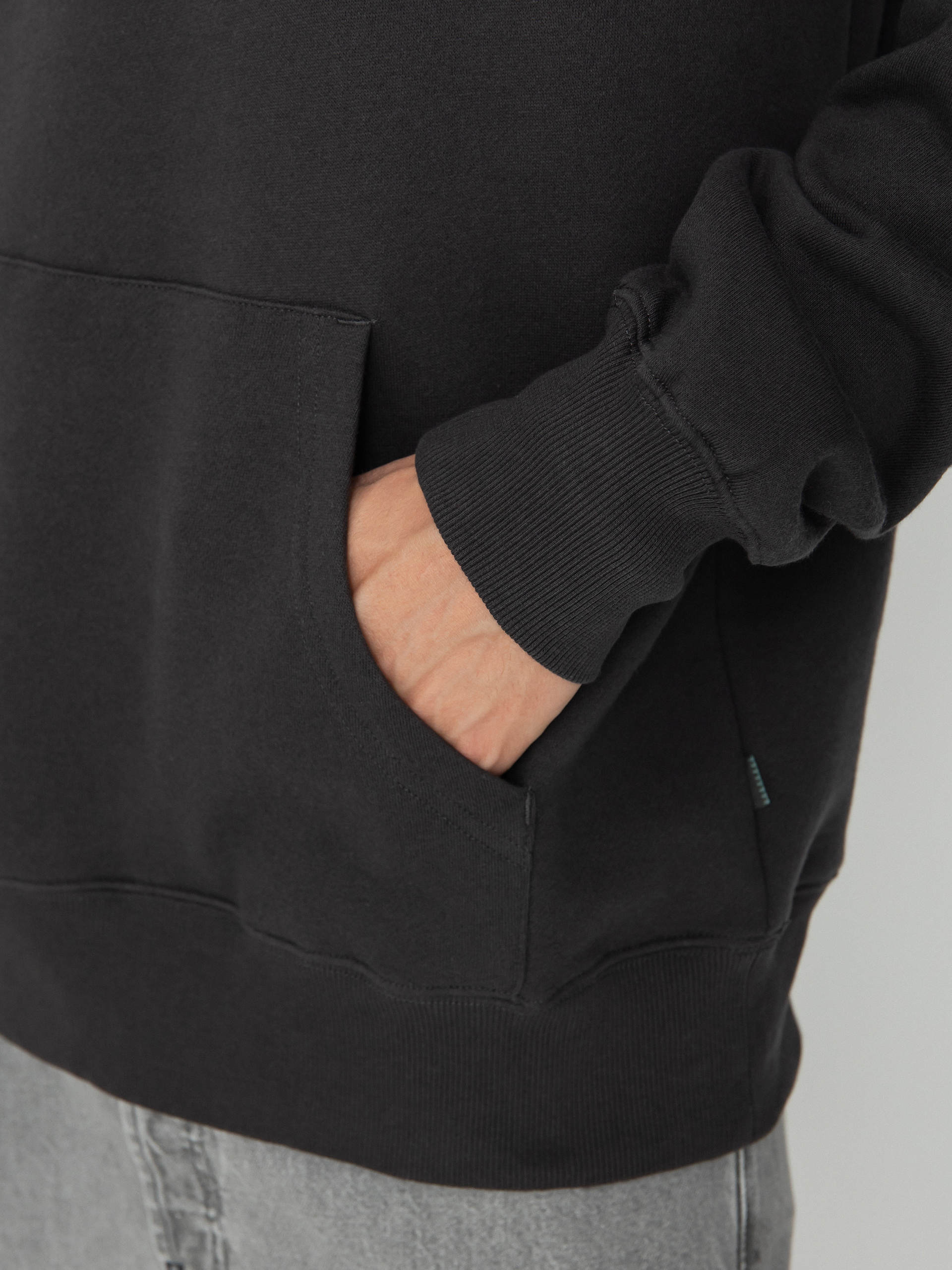 Quiksilver Moonlit Mountai HD Kapucnis pulóver (phantom)