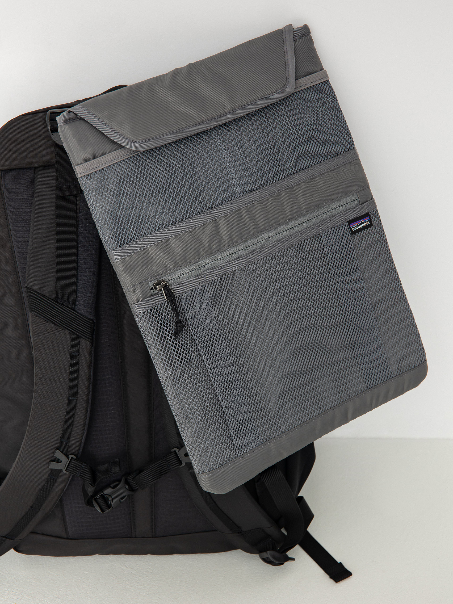 Patagonia Refugio Day Pack 30L Hátizsák (black)