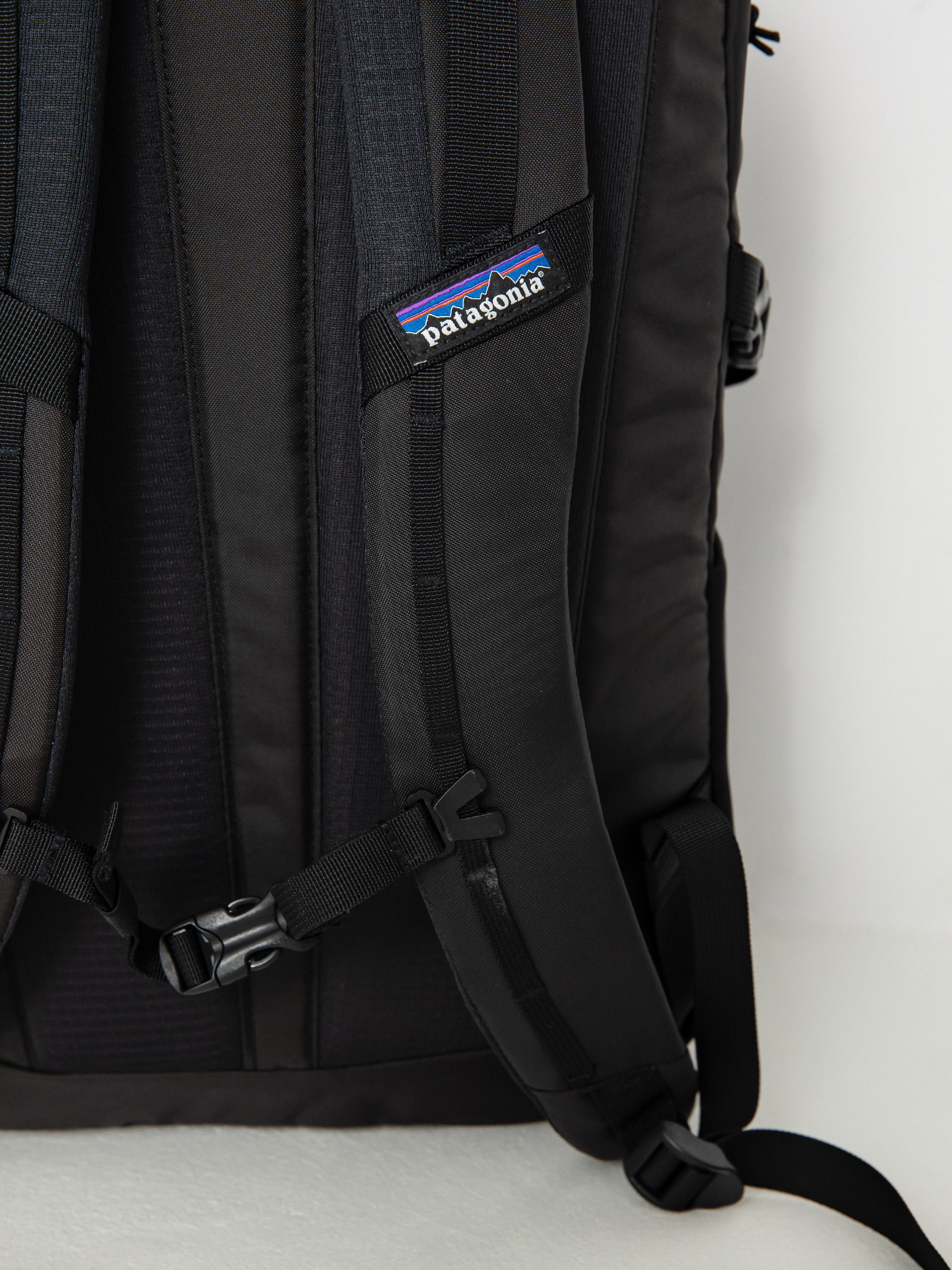 Patagonia Refugio Day Pack 30L Hátizsák (black)