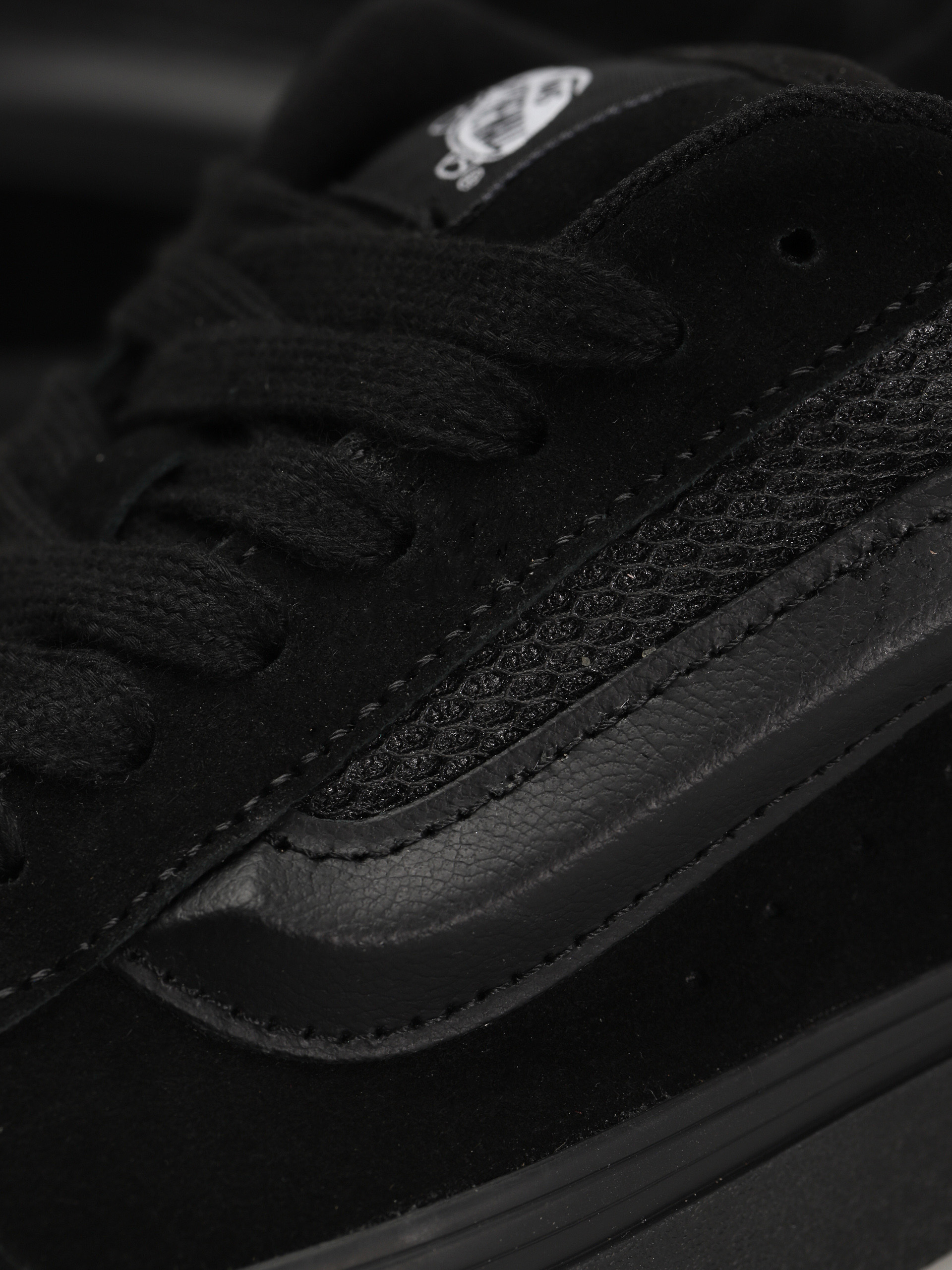 Vans Knu Skool Cipők (black/black)