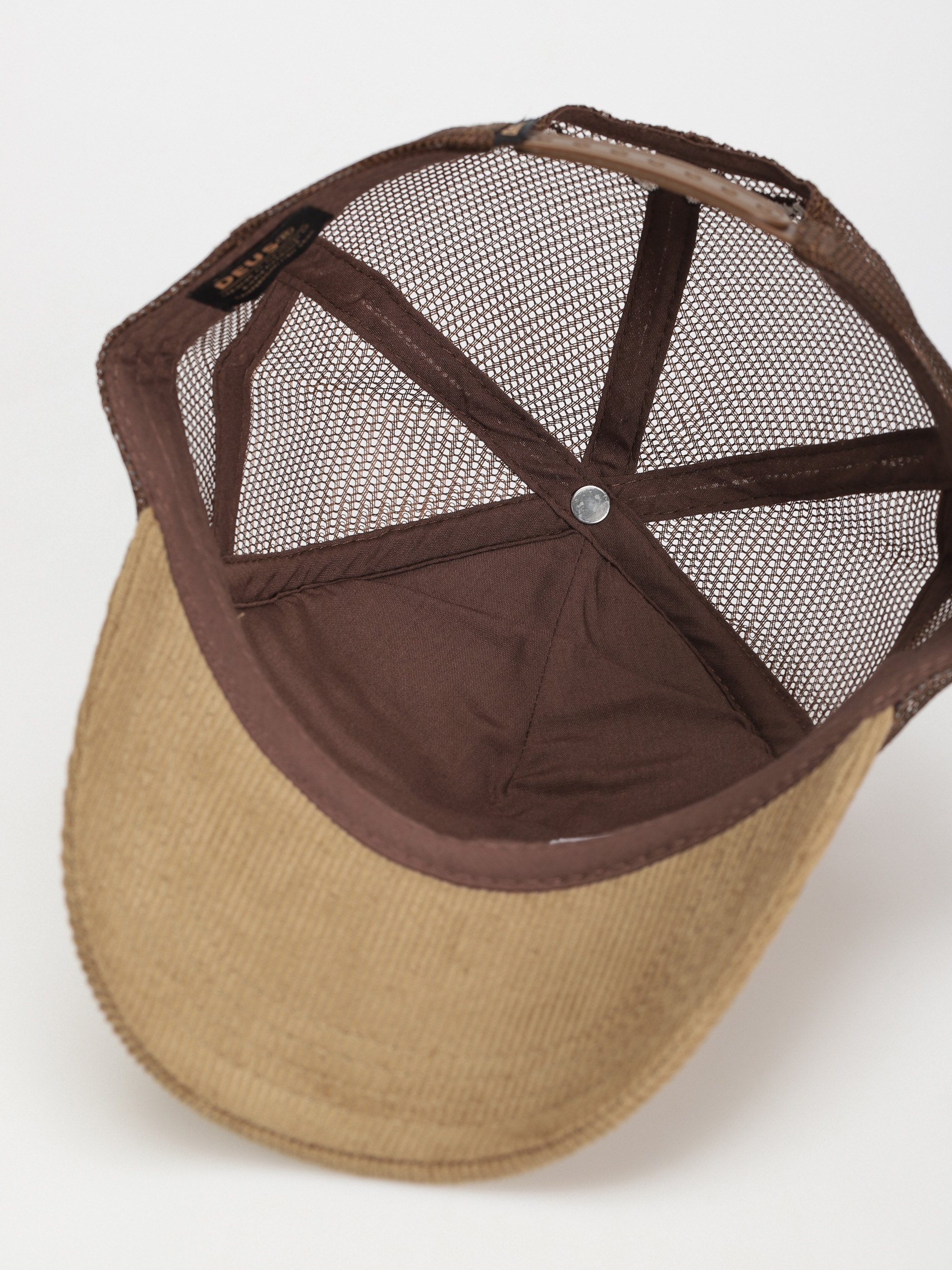 Deus Ex Machina Shield Cord Trucker Baseball sapka (tobacco)