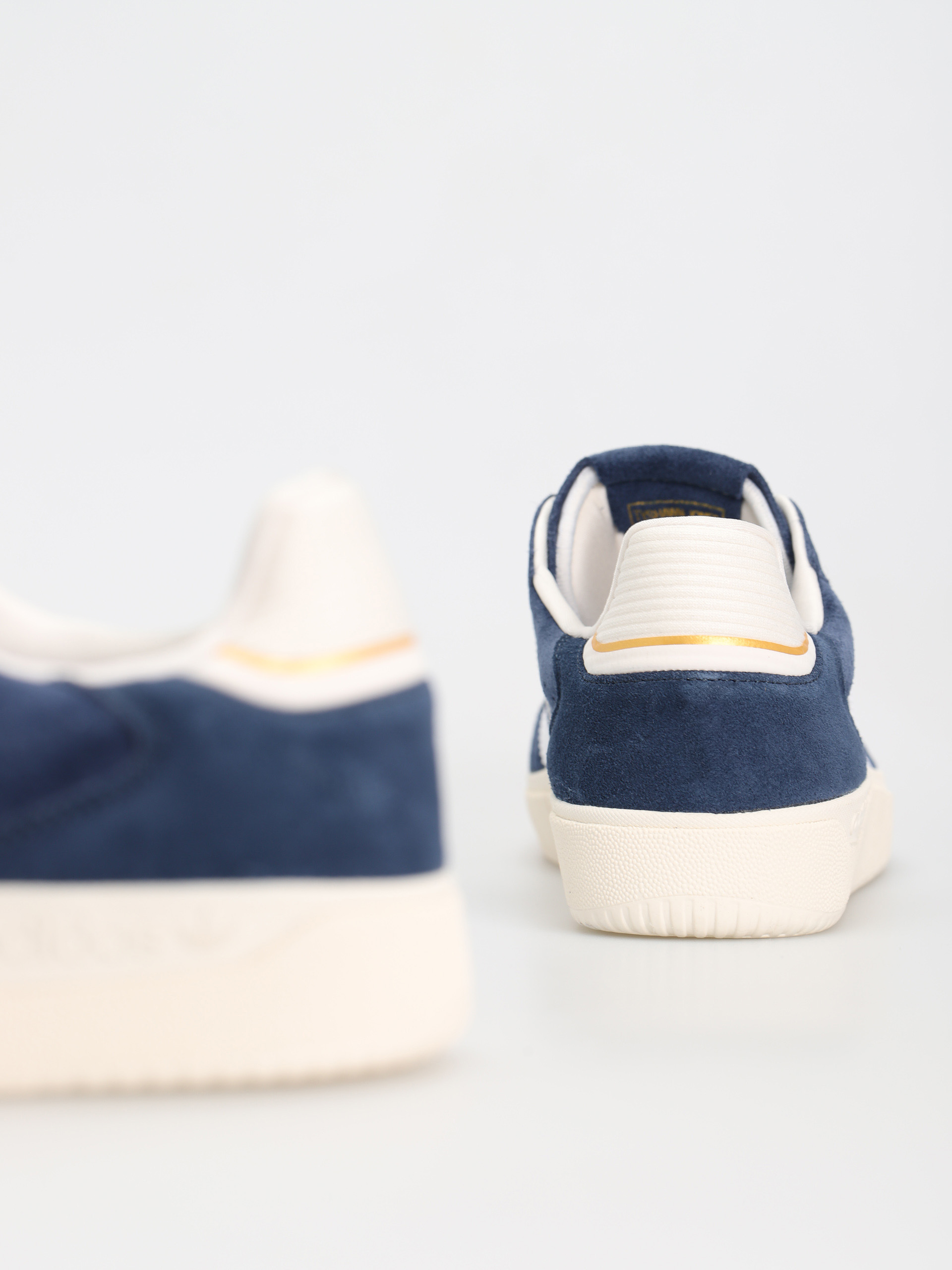 adidas Tyshawn Low Cipők (conavy/ftwwht/cwhite)