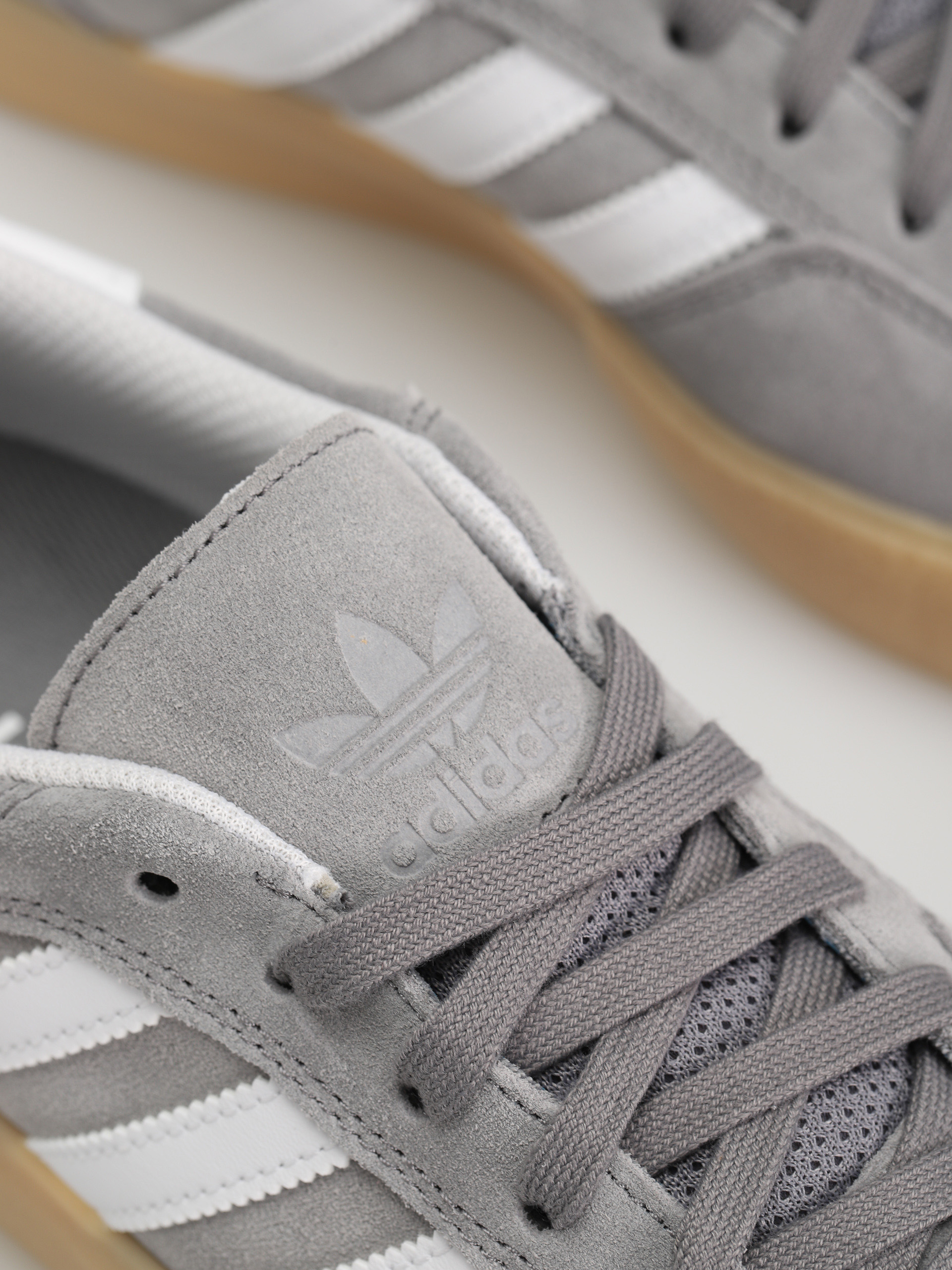 adidas Matchbreak Super Cipők (grethr/ftwwht/gum3)