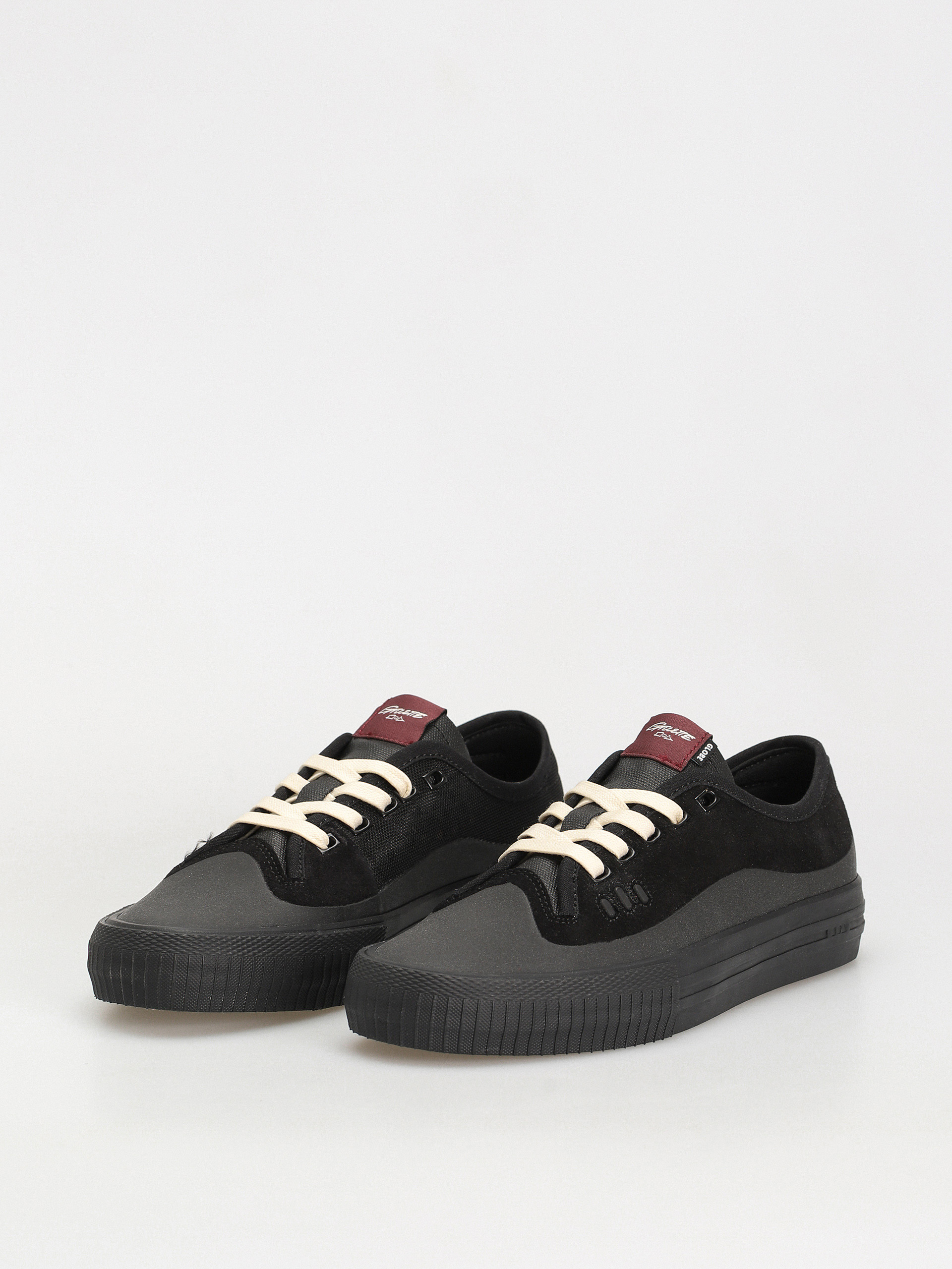 Globe Gillette Cipők (black/black suede)