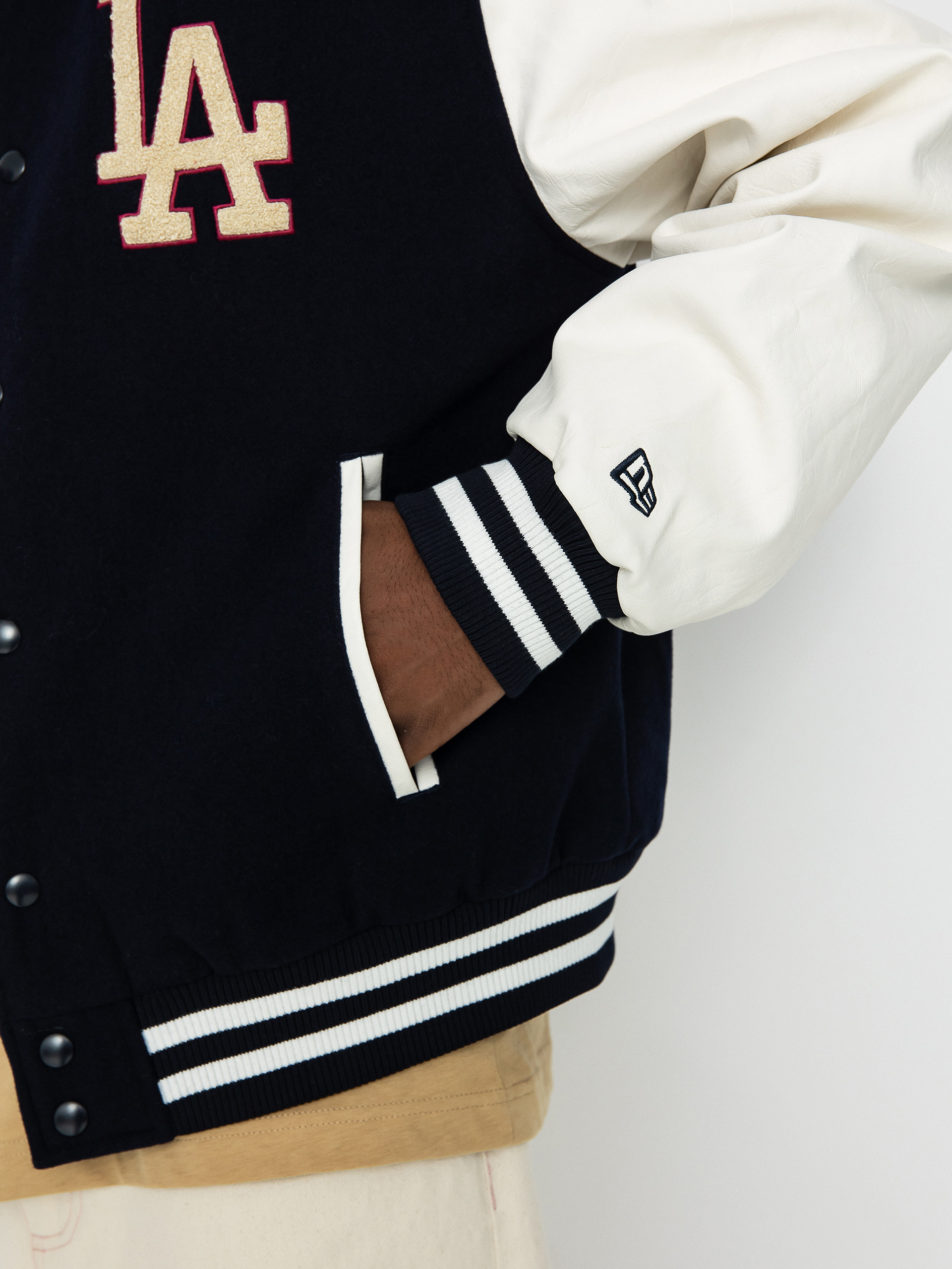 New Era MLB Varsity Los Angeles Dodgers Dzseki (navy/off white)