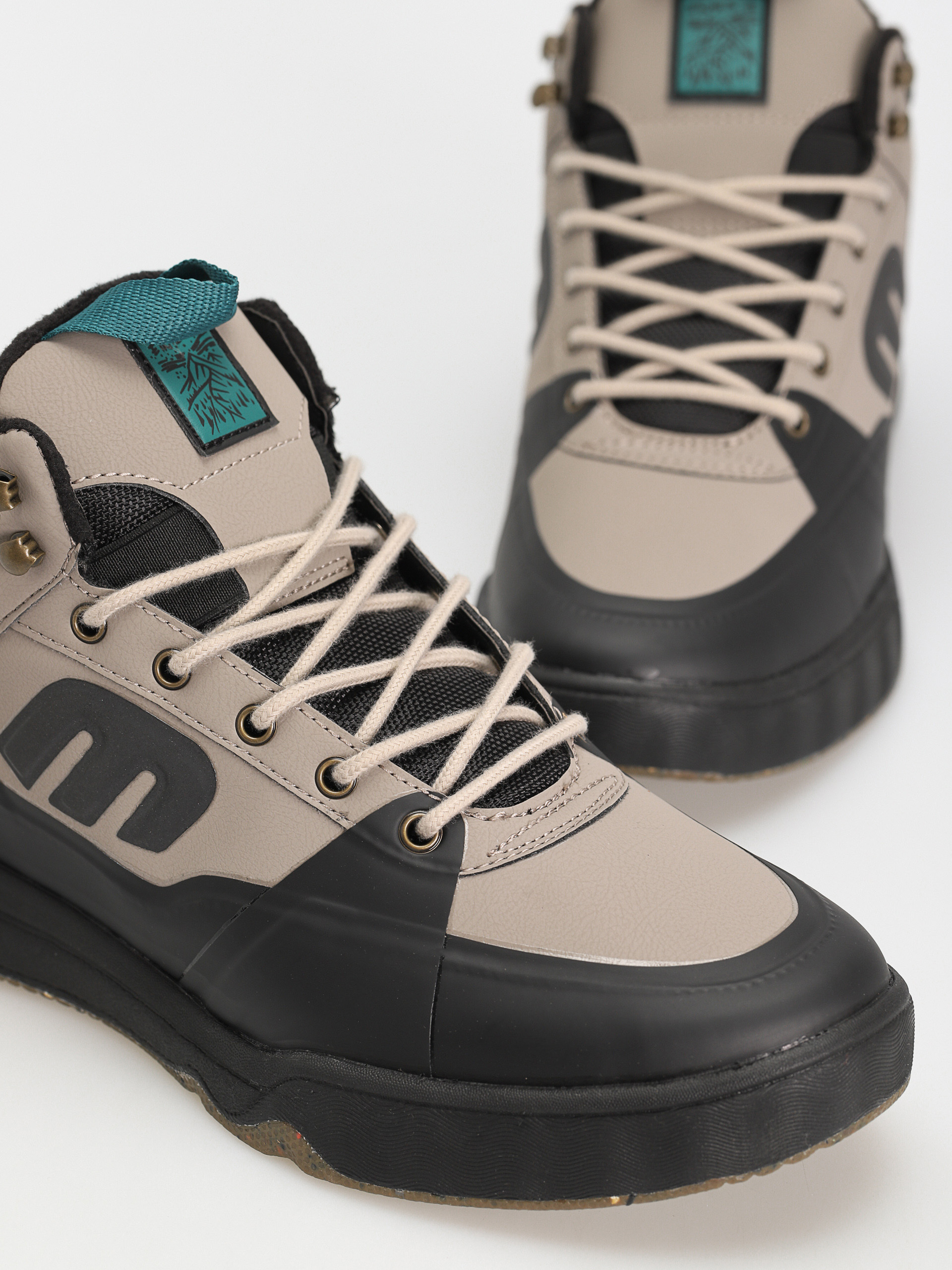 Etnies Jones Mtw Cipők (warm grey/black)