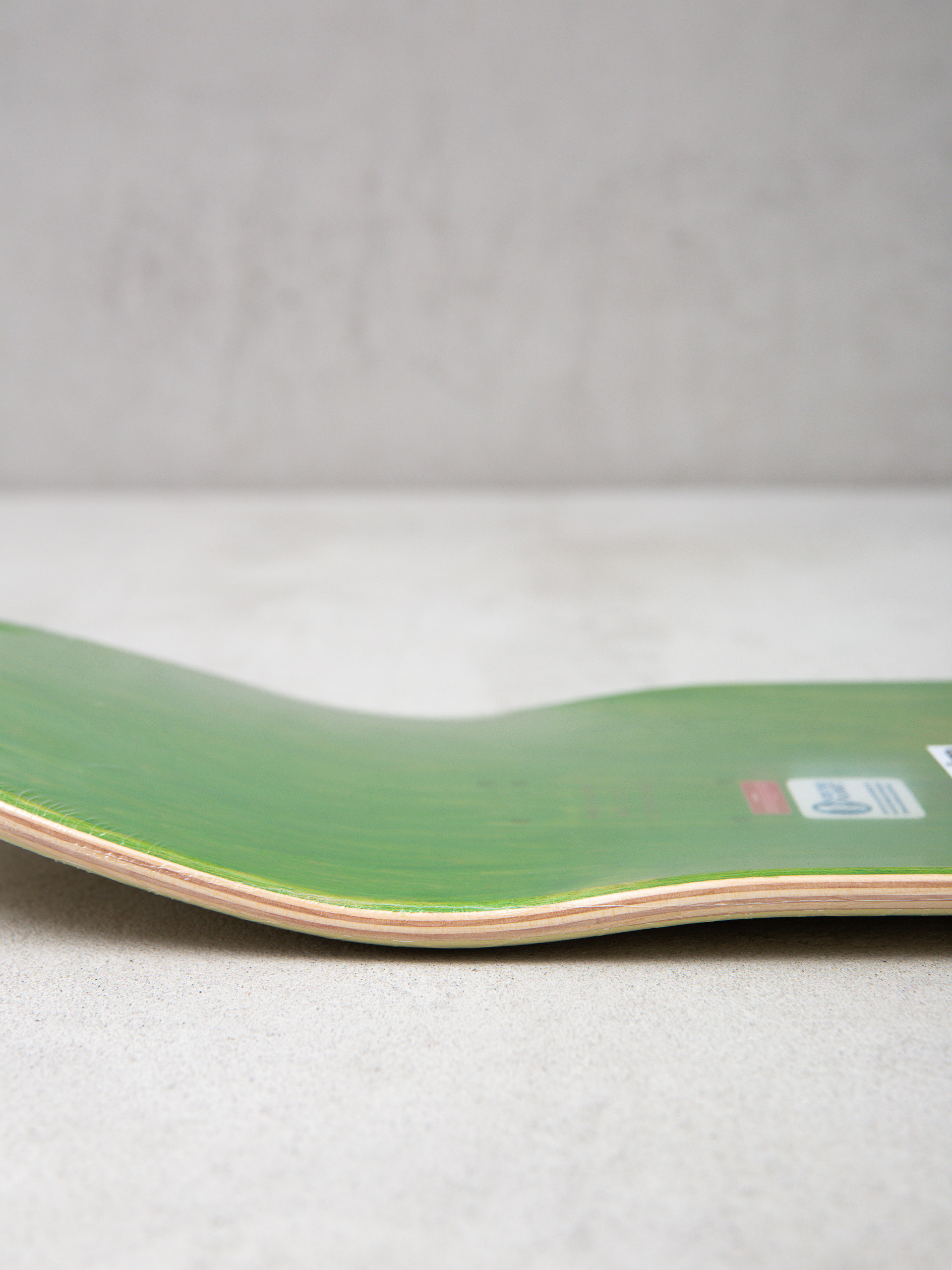 Element Hirotton Gördeszka lap (assorted colors)