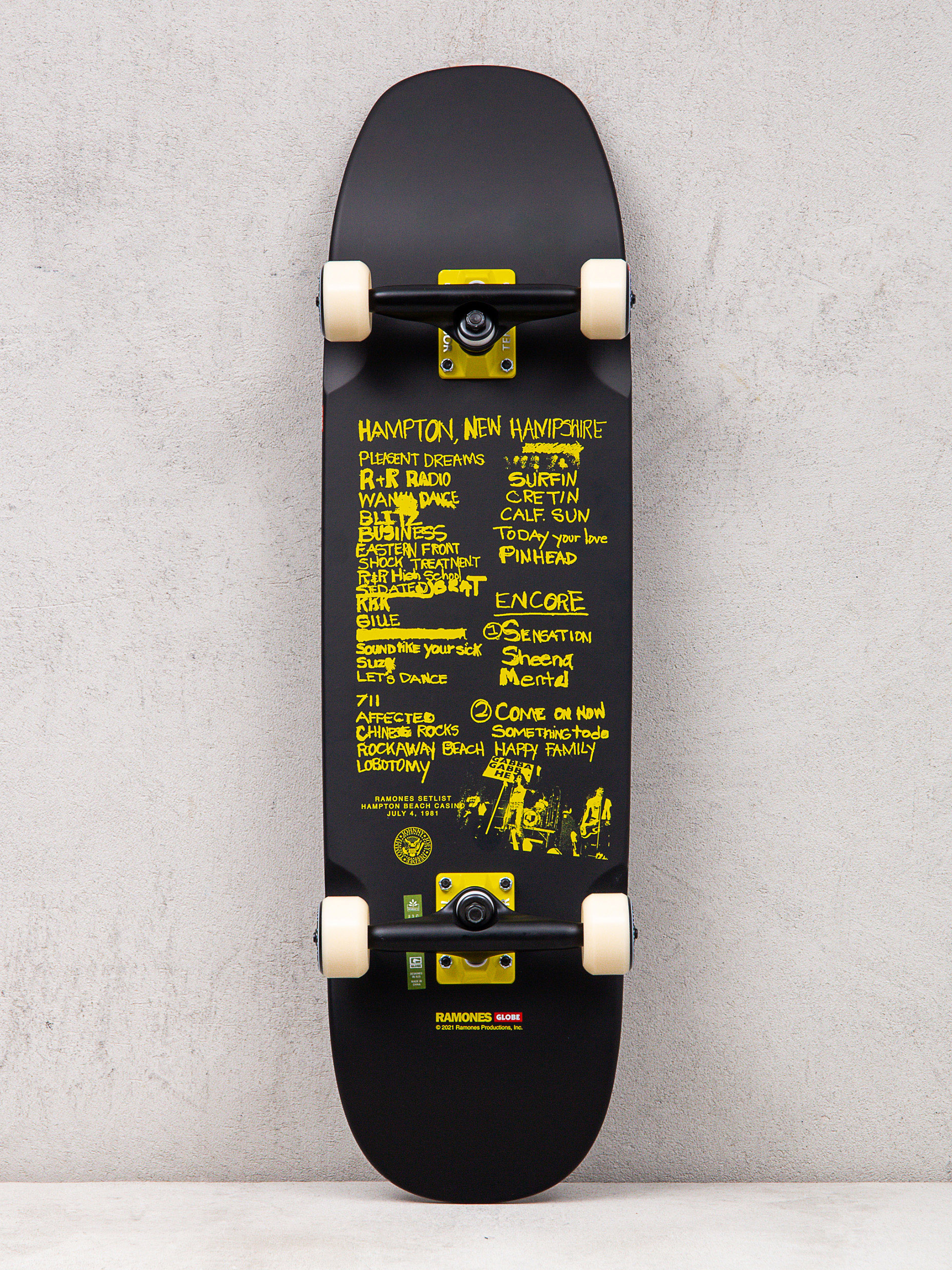 Globe Hammer Cruiser (ramones/hey ho)