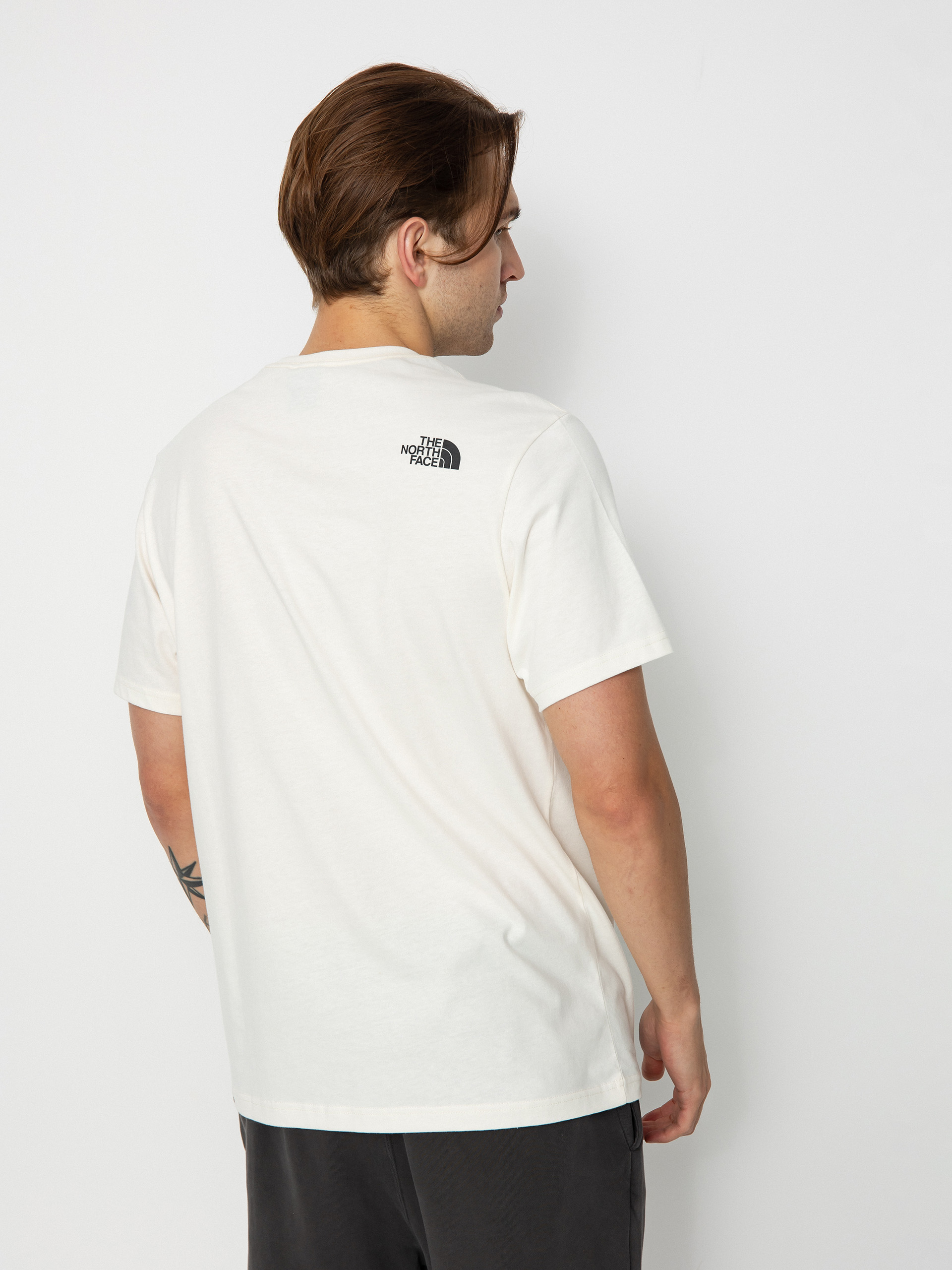 The North Face Berkeley California Pocket póló (gardenia white/tnf black)