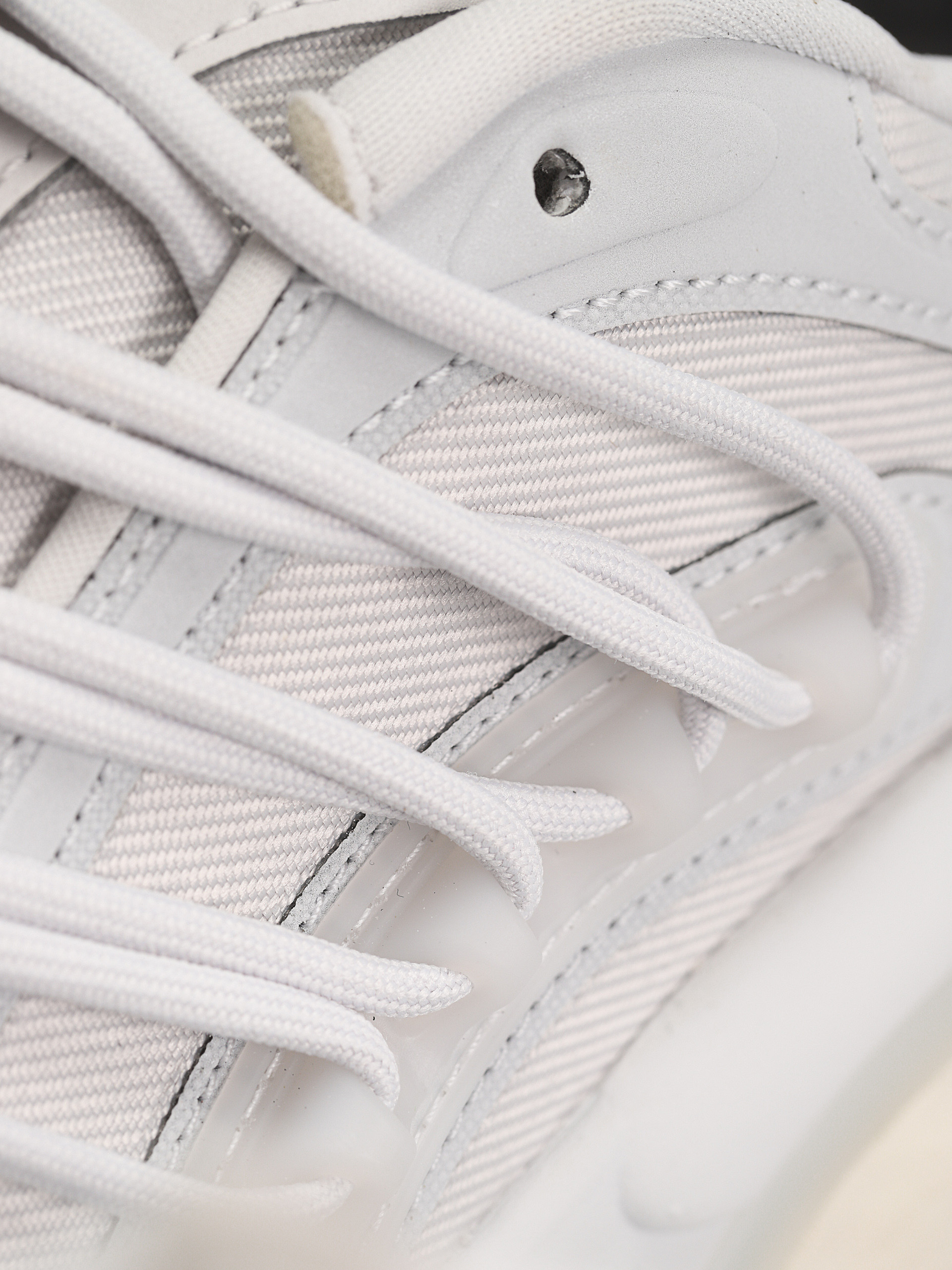 adidas Alphaboost V1 Cipők (dshgry/greone/cblack)