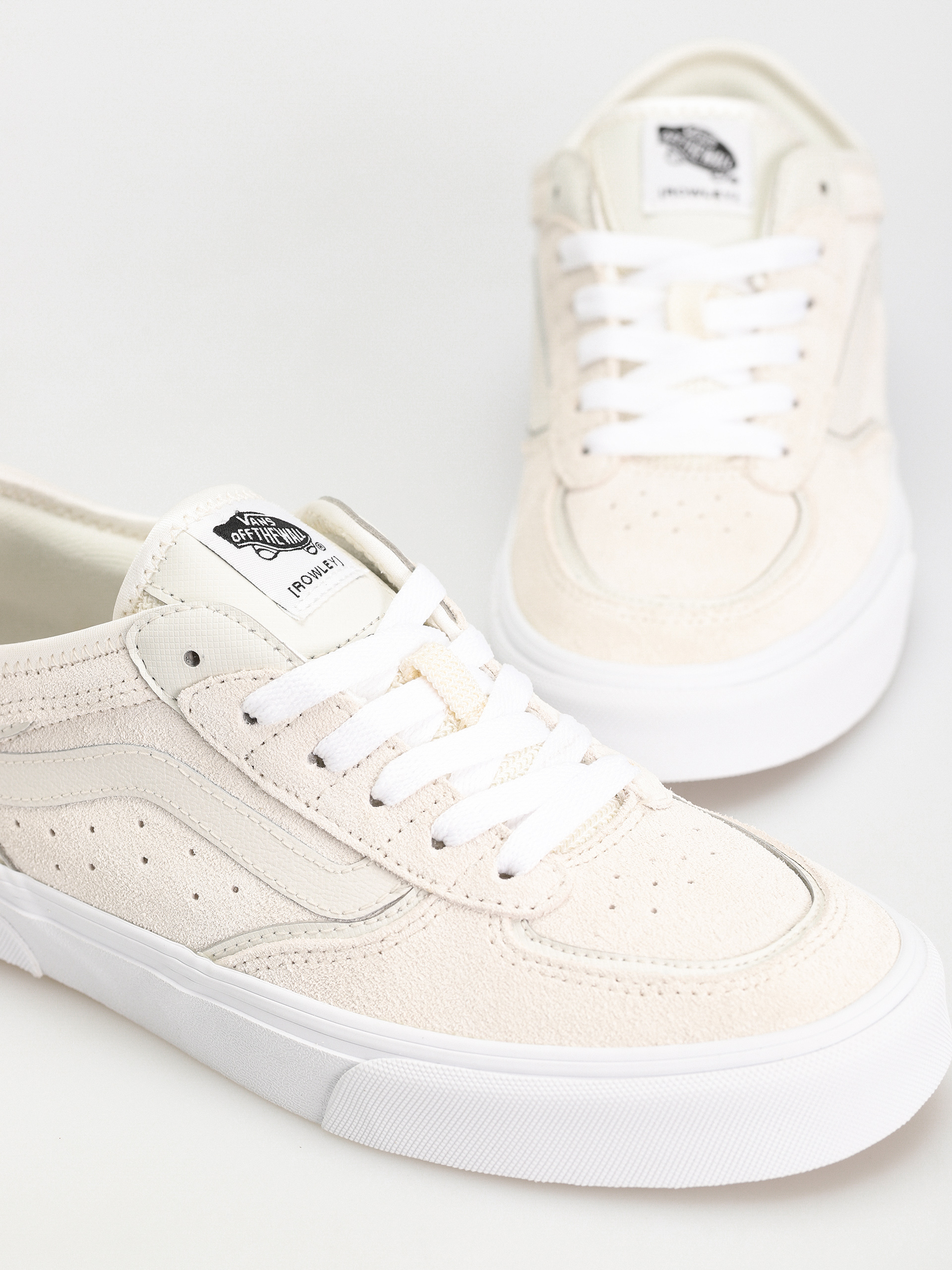 Vans Rowley Classic Cipők (true white/drizzle)