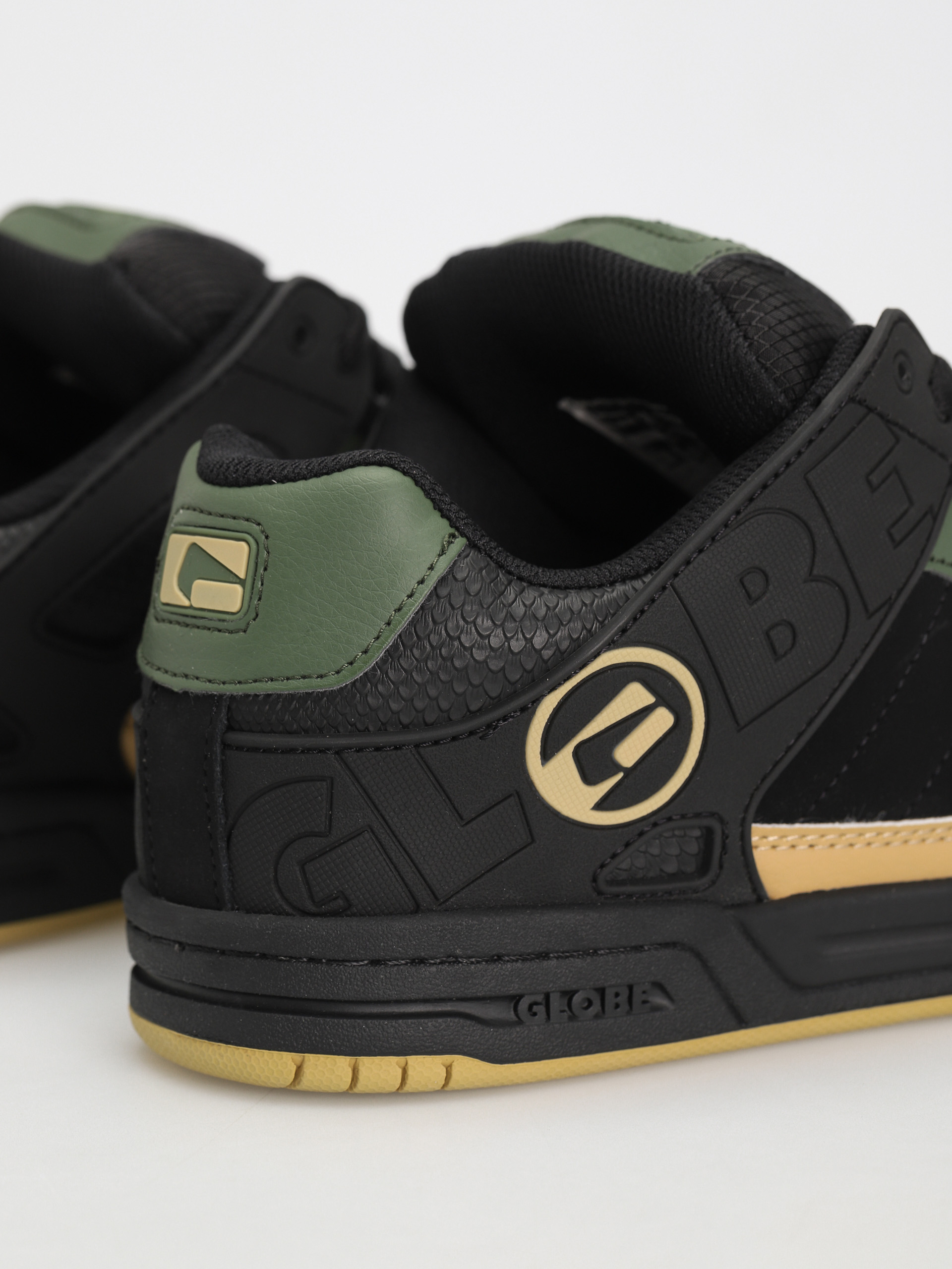 Globe Tilt Cipők (black/spruce)