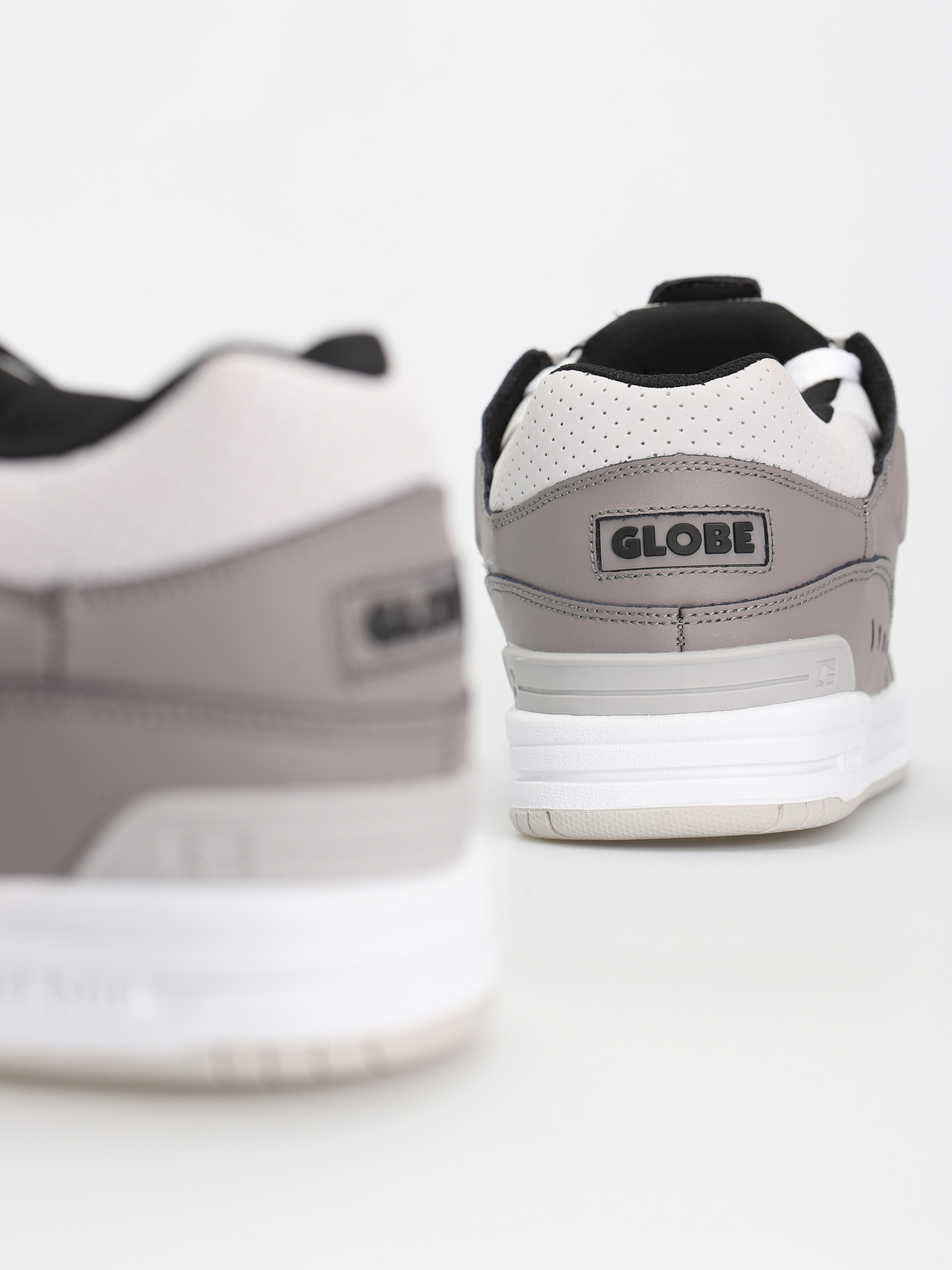 Globe Fusion Cipők (grey/fade)