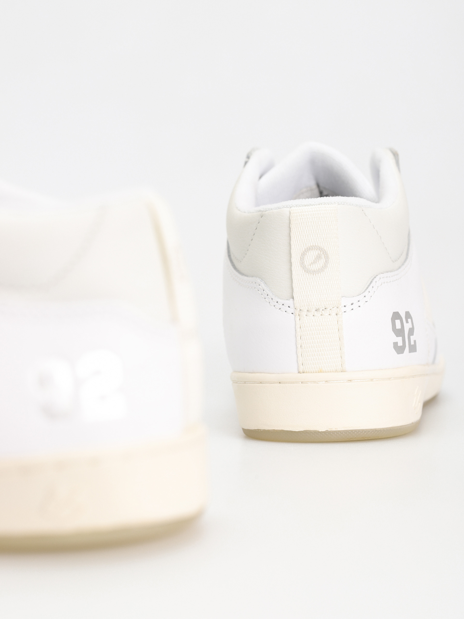 eS Accel Slim Mid Cipők (white/light grey)