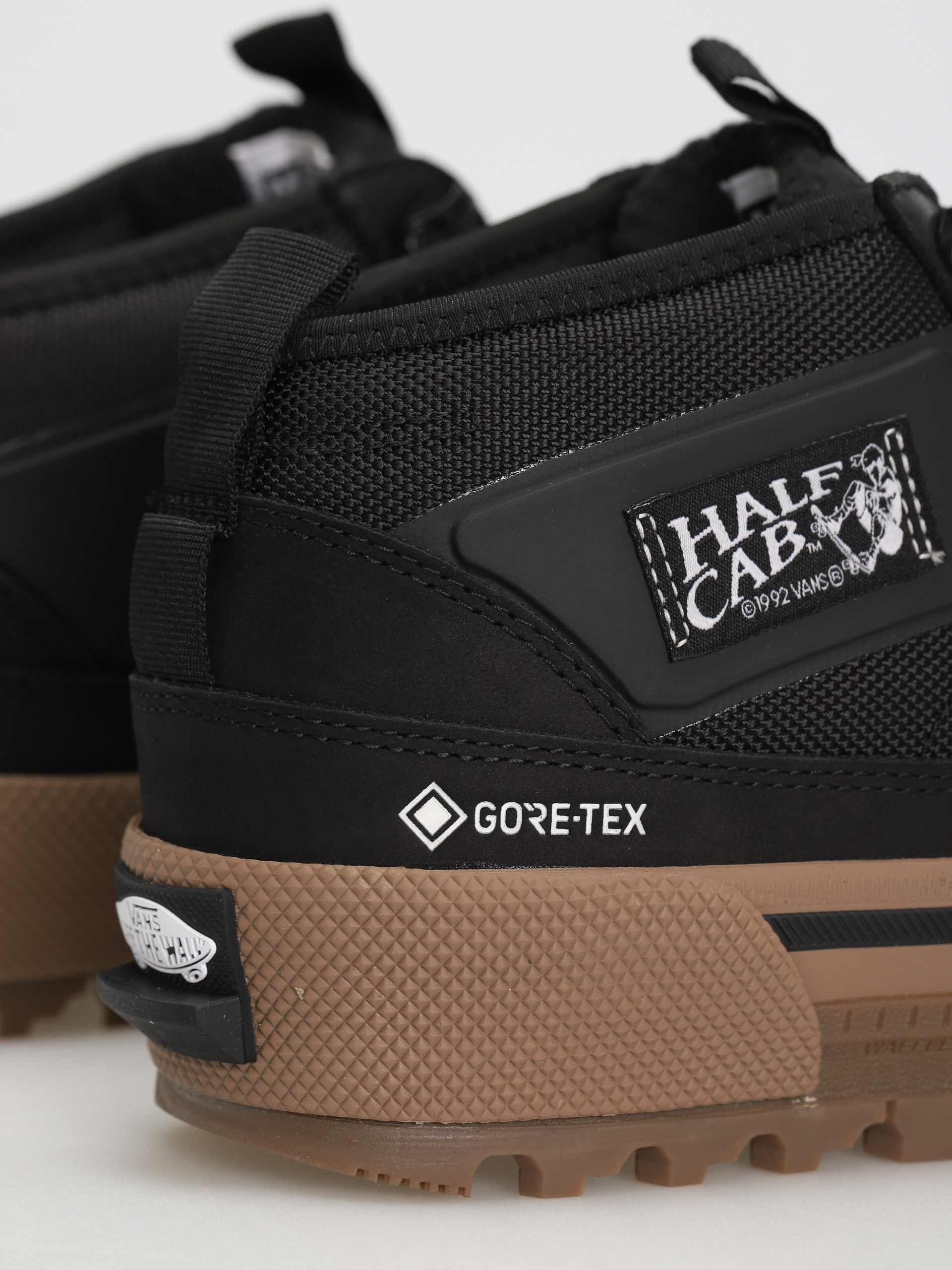 Vans Half Cab Gore Tex Mte 3 Cipők (black/gum)