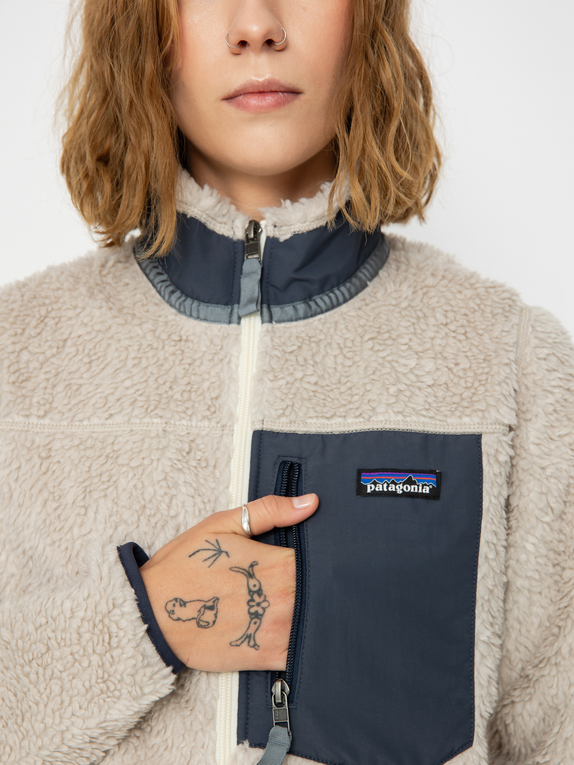 Patagonia Classic Retro X Dzseki Wmn (natural w/smolder blue)