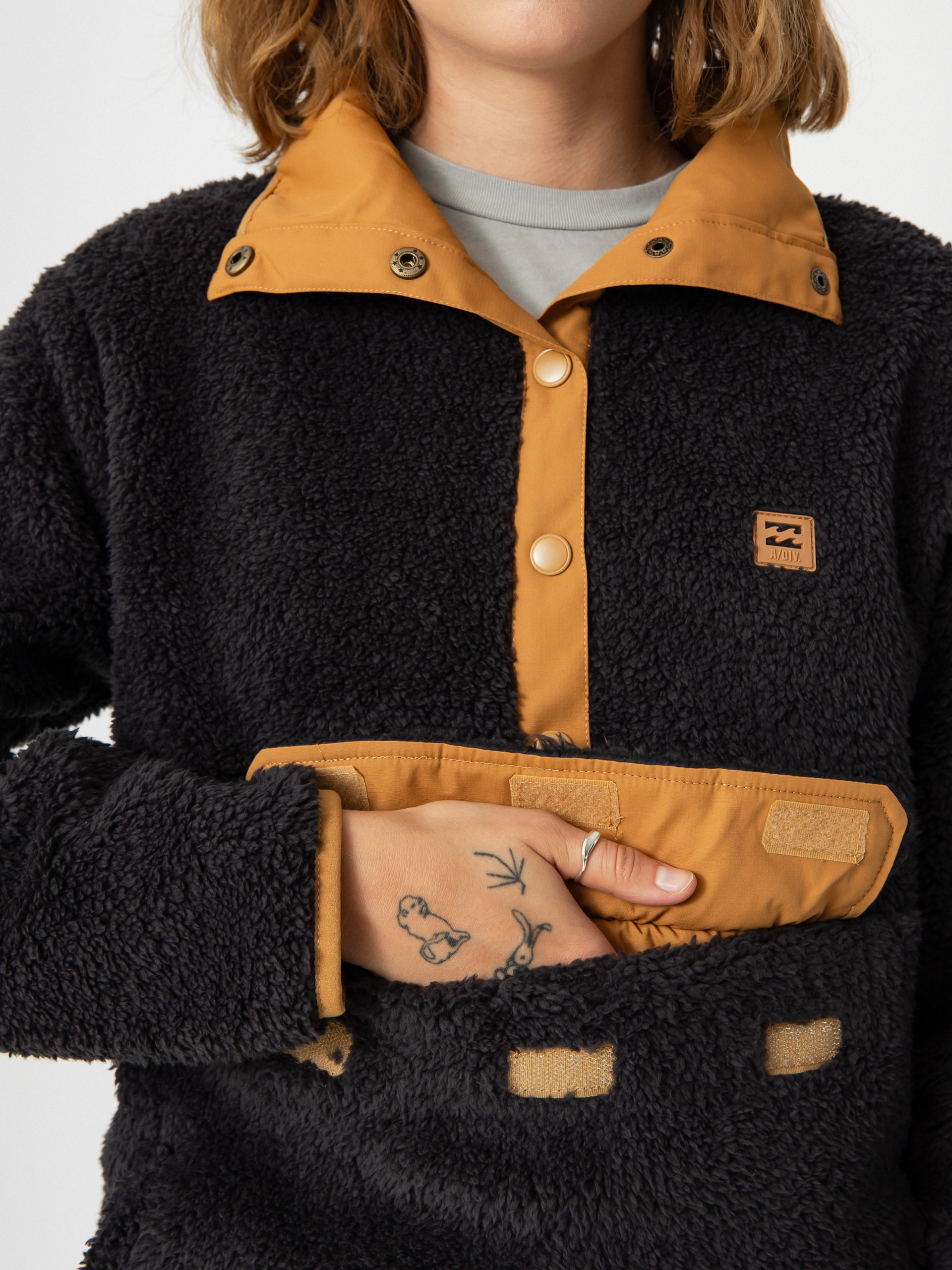 Női Billabong Switchback Pullover Polár pulóver (black sands)