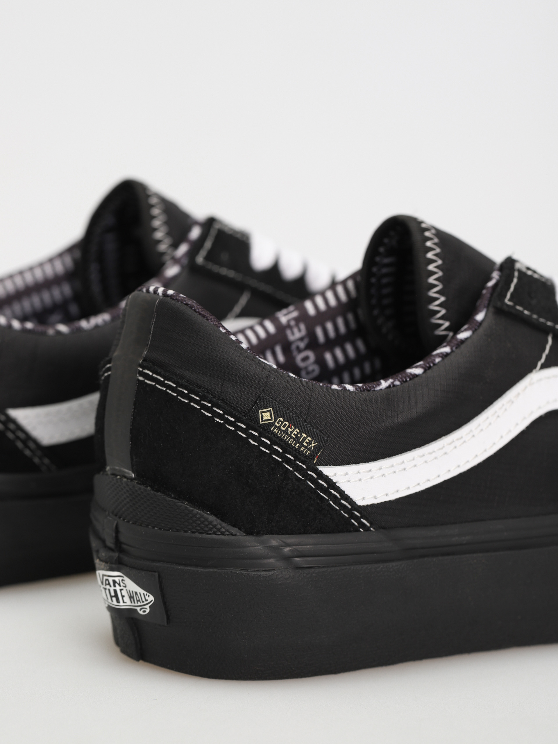 Vans Old Skool Gore Tex Cipők (gore tex black)