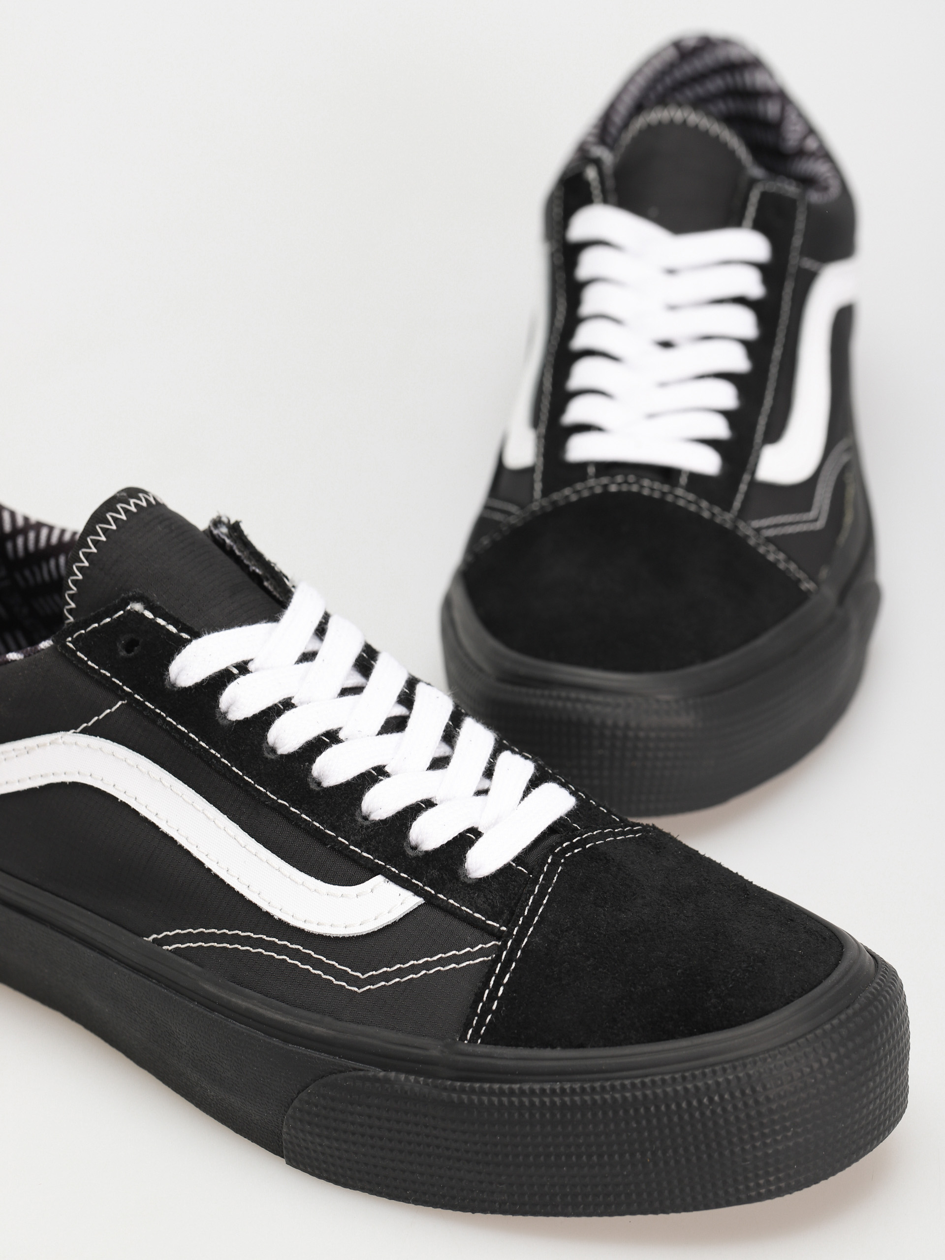 Vans Old Skool Gore Tex Cipők (gore tex black)