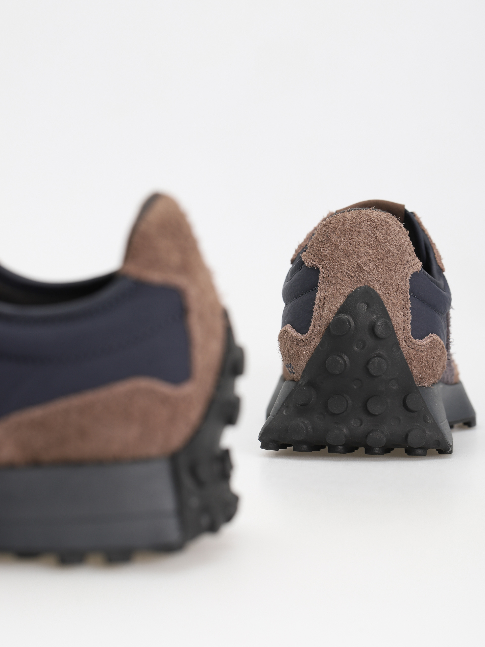 New Balance 327 Cipők (dark mushroom)