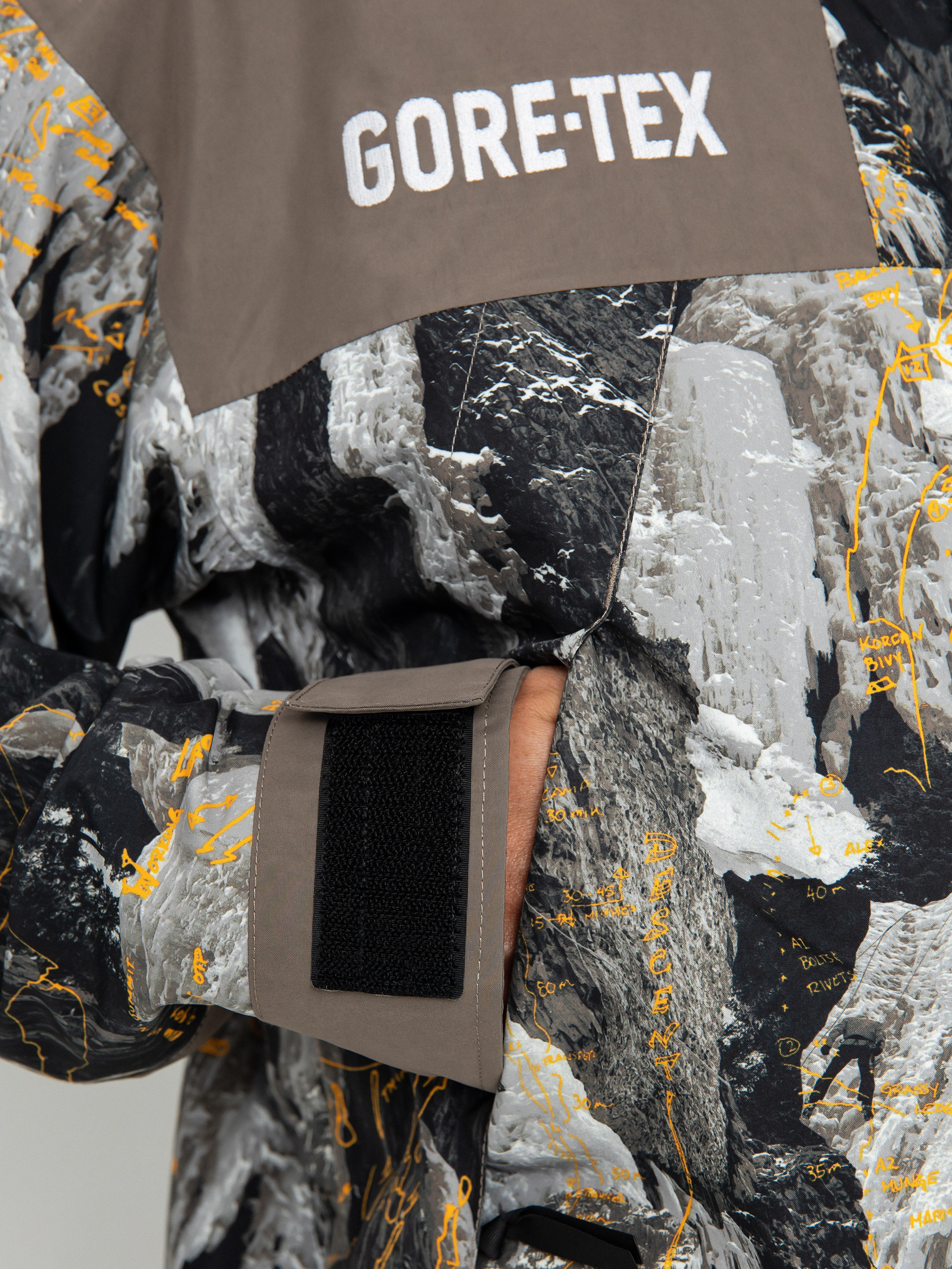 The North Face Gtx Mtn Dzseki (falcon brown conrads no)