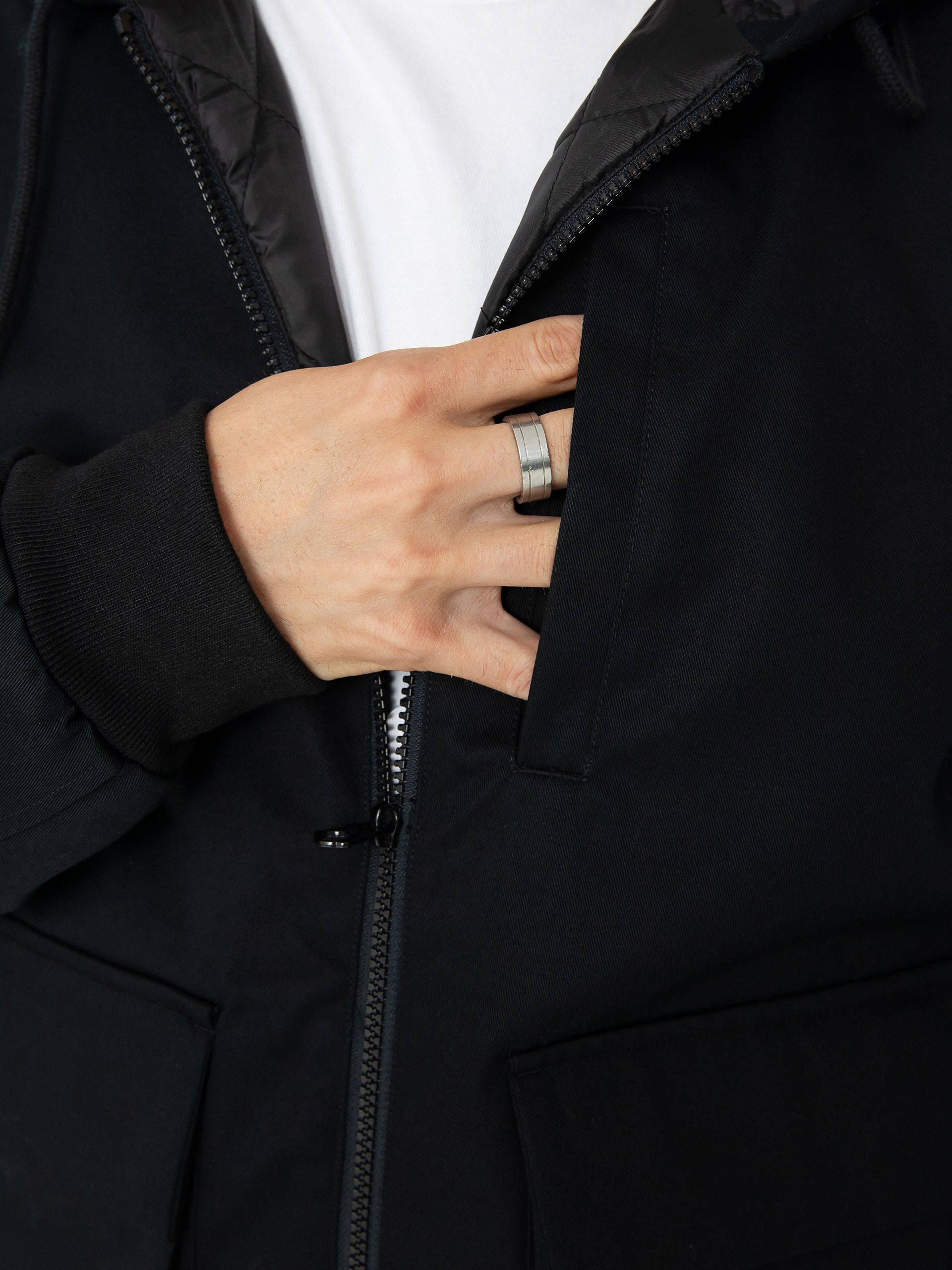 DC Escalate Dzseki (black)