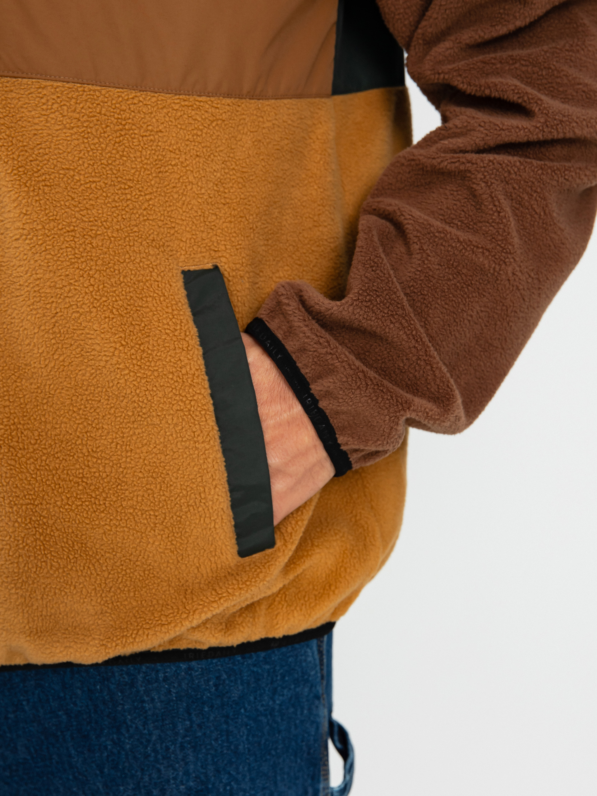 Iriedaily Auf Deck Dzseki (night forest)