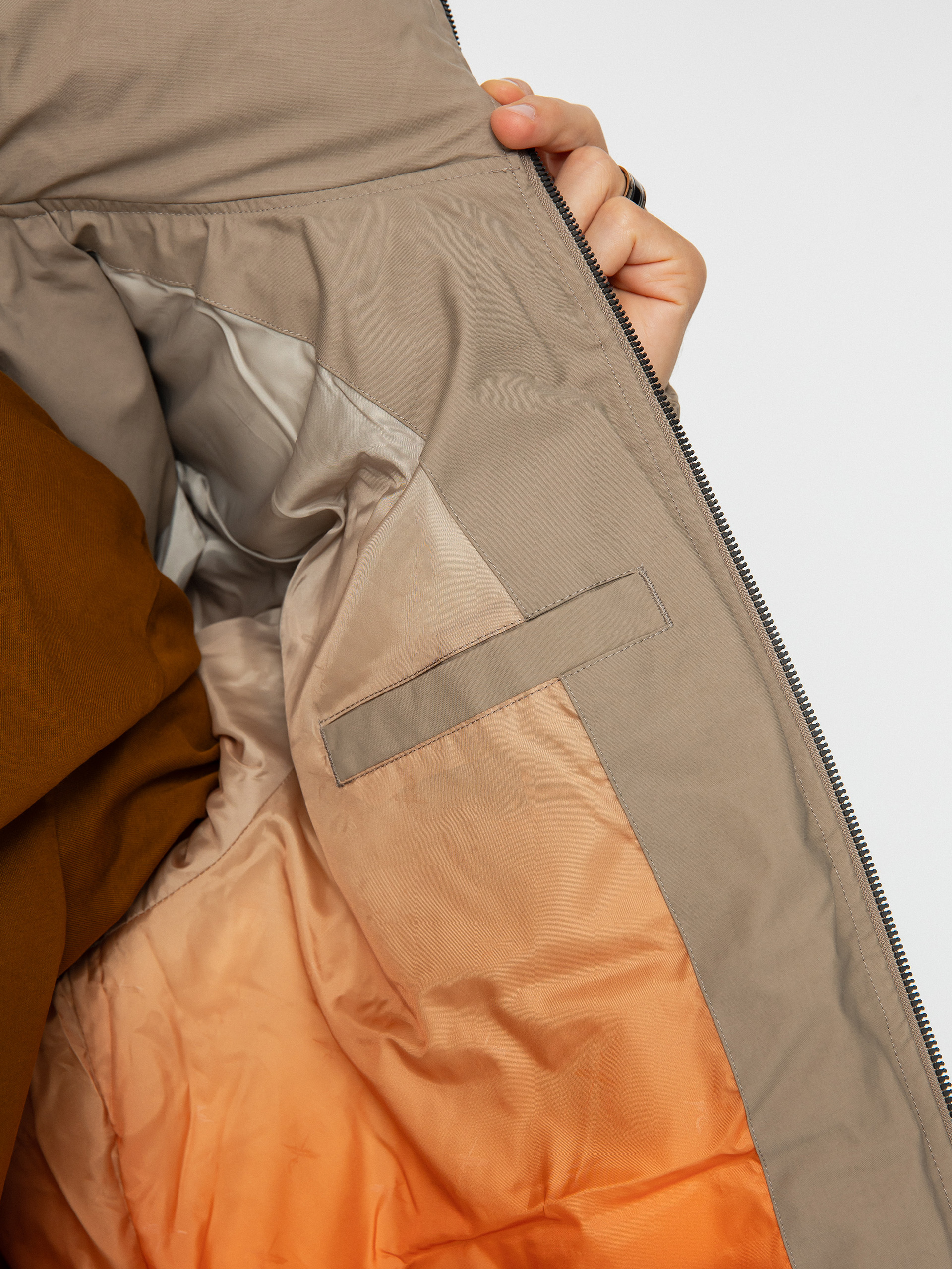 Iriedaily Geocatch Puffer Dzseki (clay)