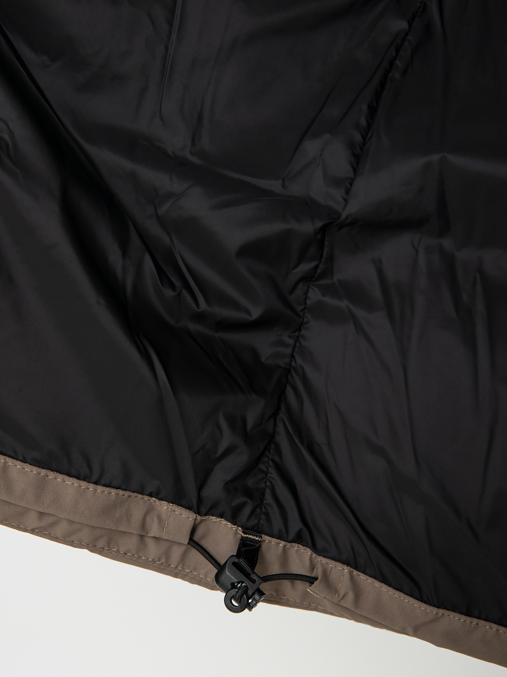 Carhartt WIP Danville Dzseki (barista/black)