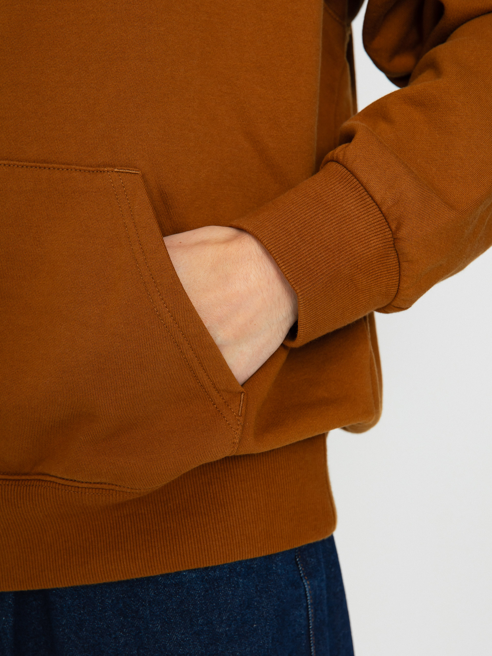 Carhartt WIP Heart Patch HD Kapucnis pulóver (deep h brown)