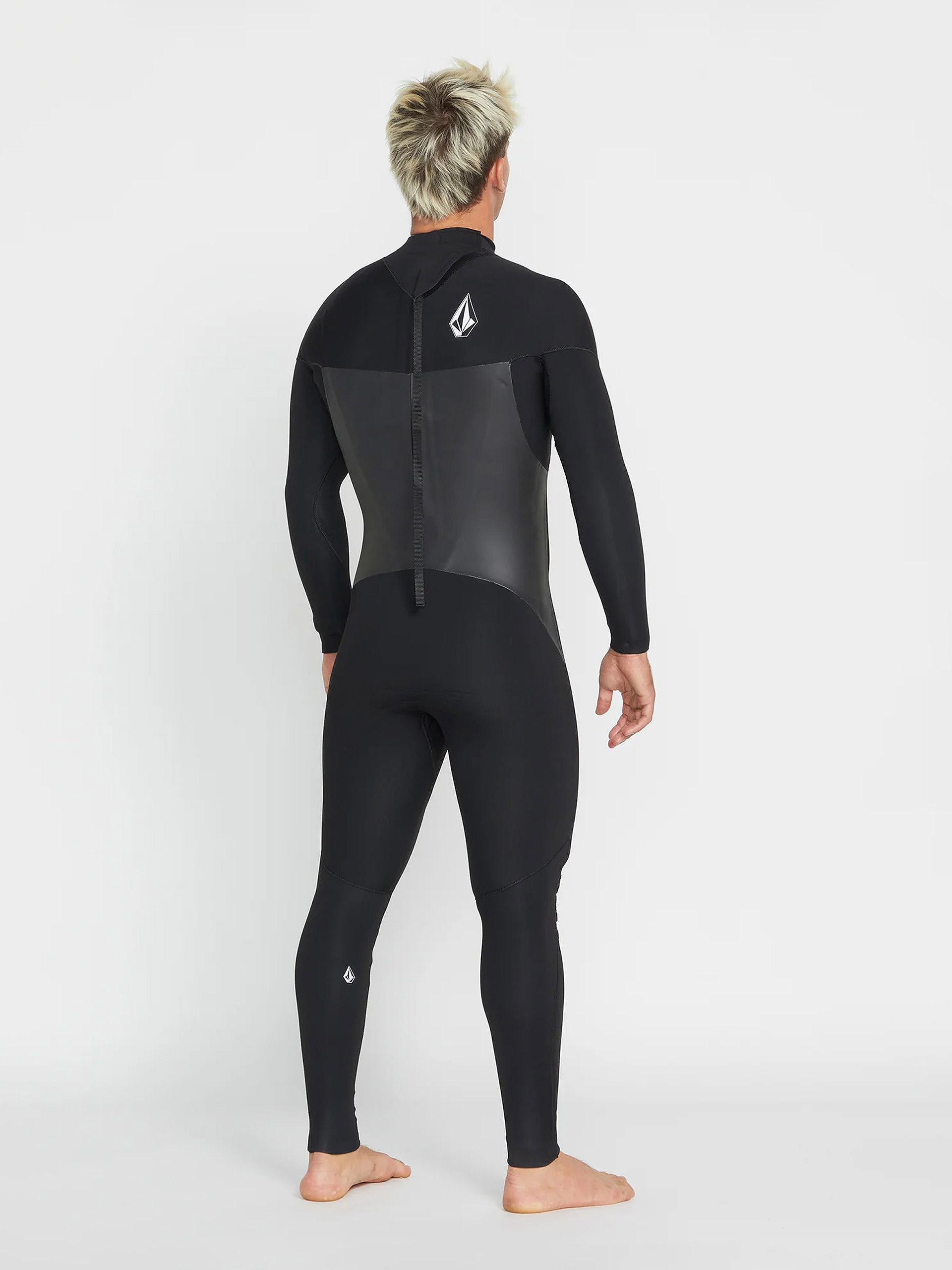 Volcom Pianka Modulator 3/2Mm Long Sleeve Back Zip Fullsuit Labdák (black)