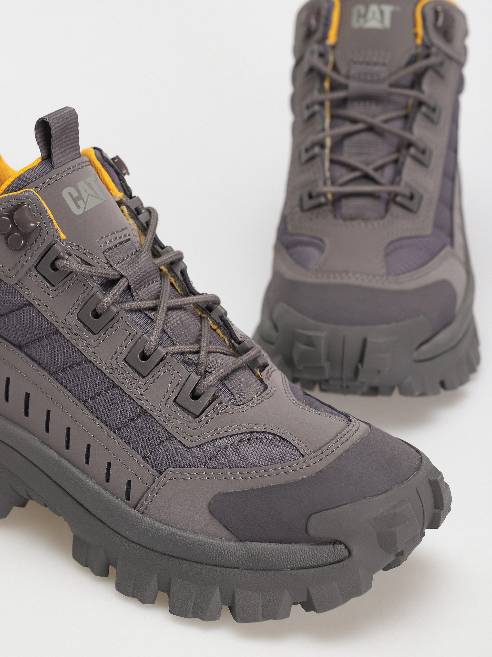 Caterpillar Intruder Mid Cipők (pavement)
