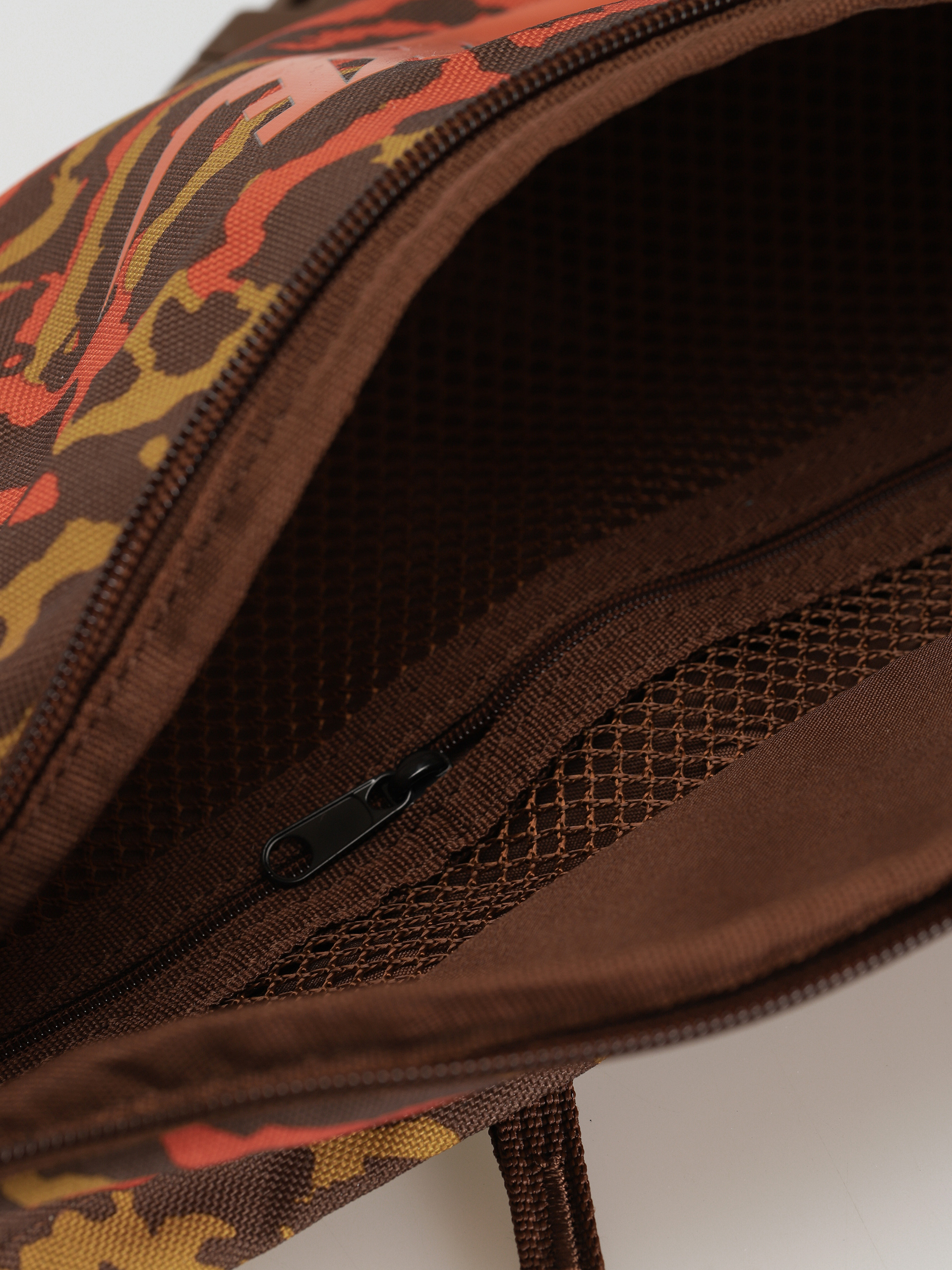 Nike SB Heritage Övtáska (cacao  wow/cacao  wow/campfire orange)