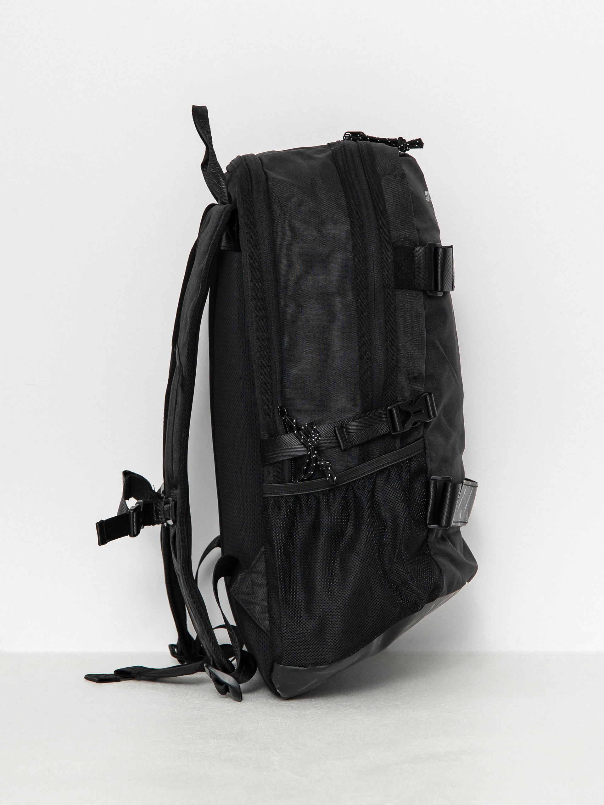Santa Cruz Sabre Skatepack Hátizsák (black)