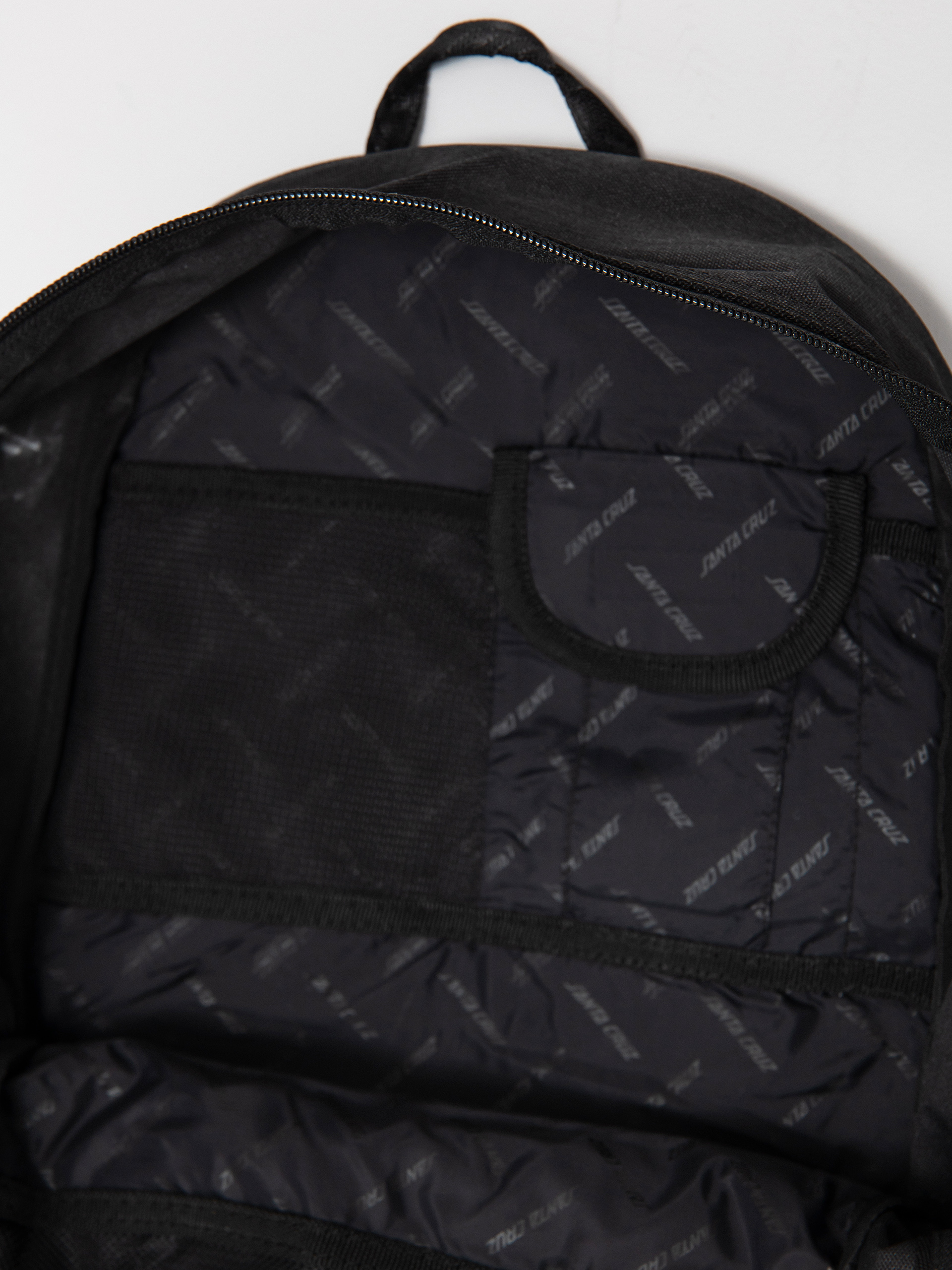 Santa Cruz Sabre Skatepack Hátizsák (black)