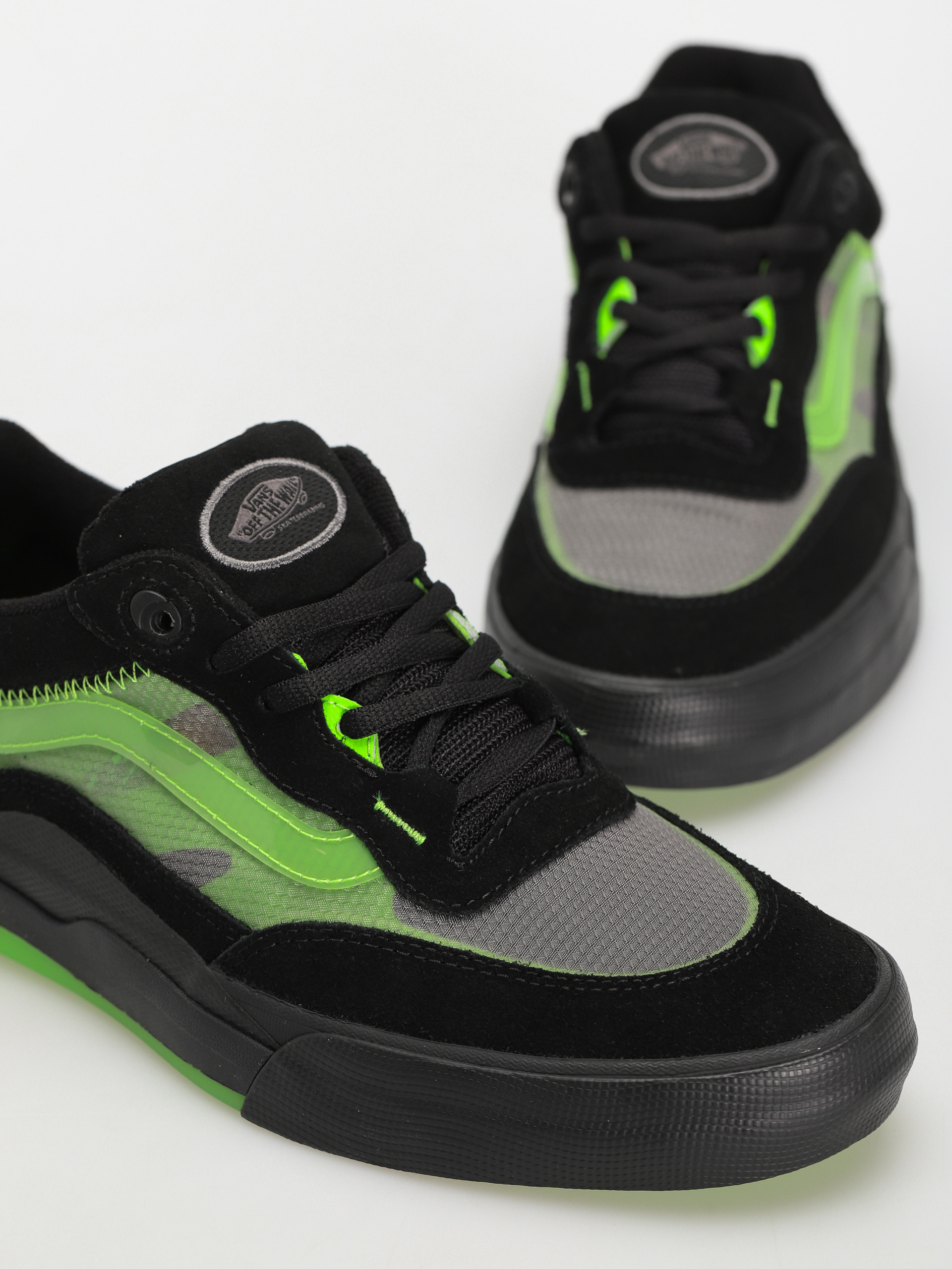 Vans Wayvee Cipők (glow skulls green/black)
