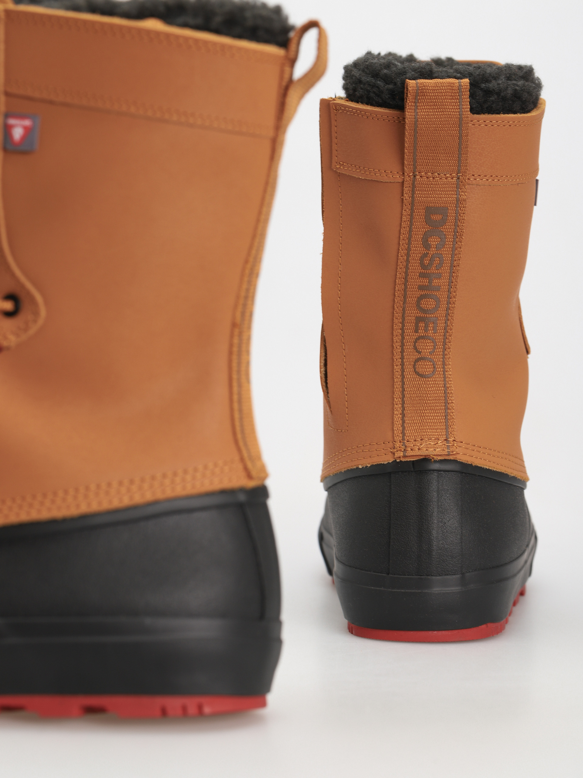 DC Reach Cipők (wheat/black)