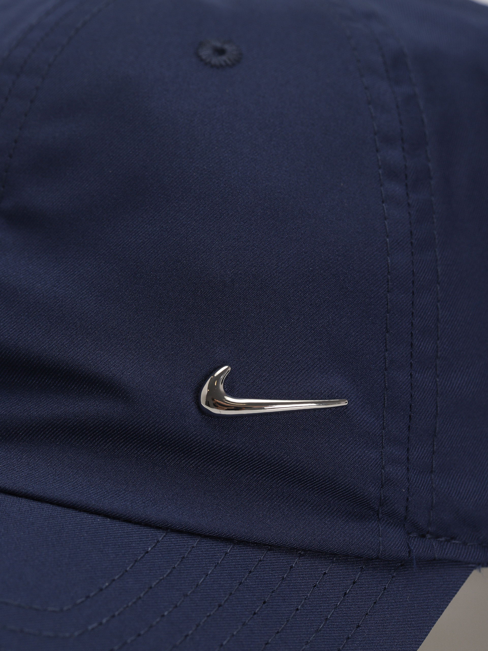 Nike SB Dri FIT Club Baseball sapka (midnight navy/metallic silver)
