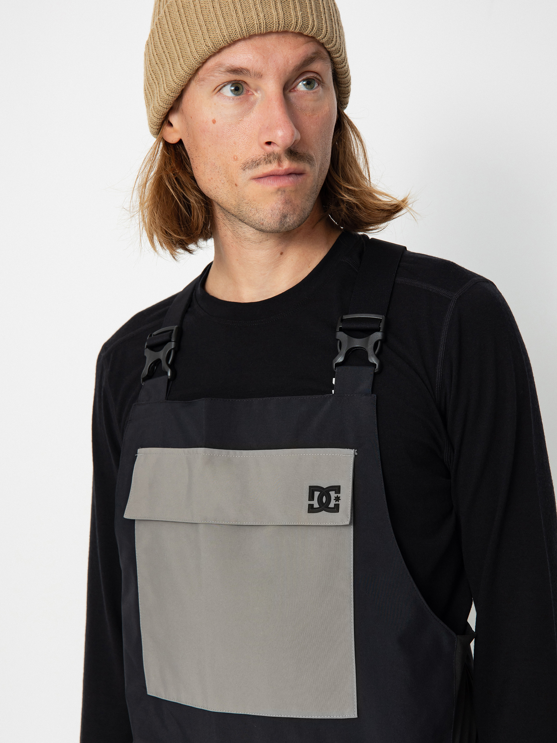 Férfi DC Docile Bib Snowboard nadrág (black)