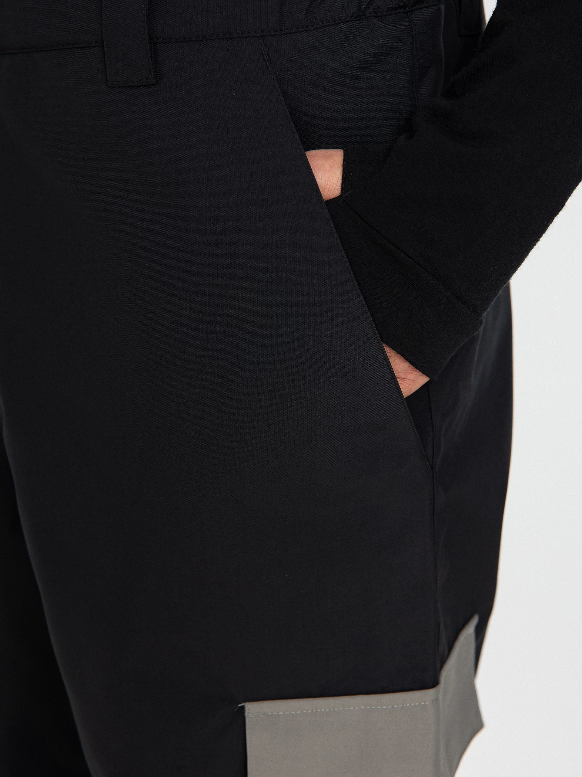 Férfi DC Docile Bib Snowboard nadrág (black)