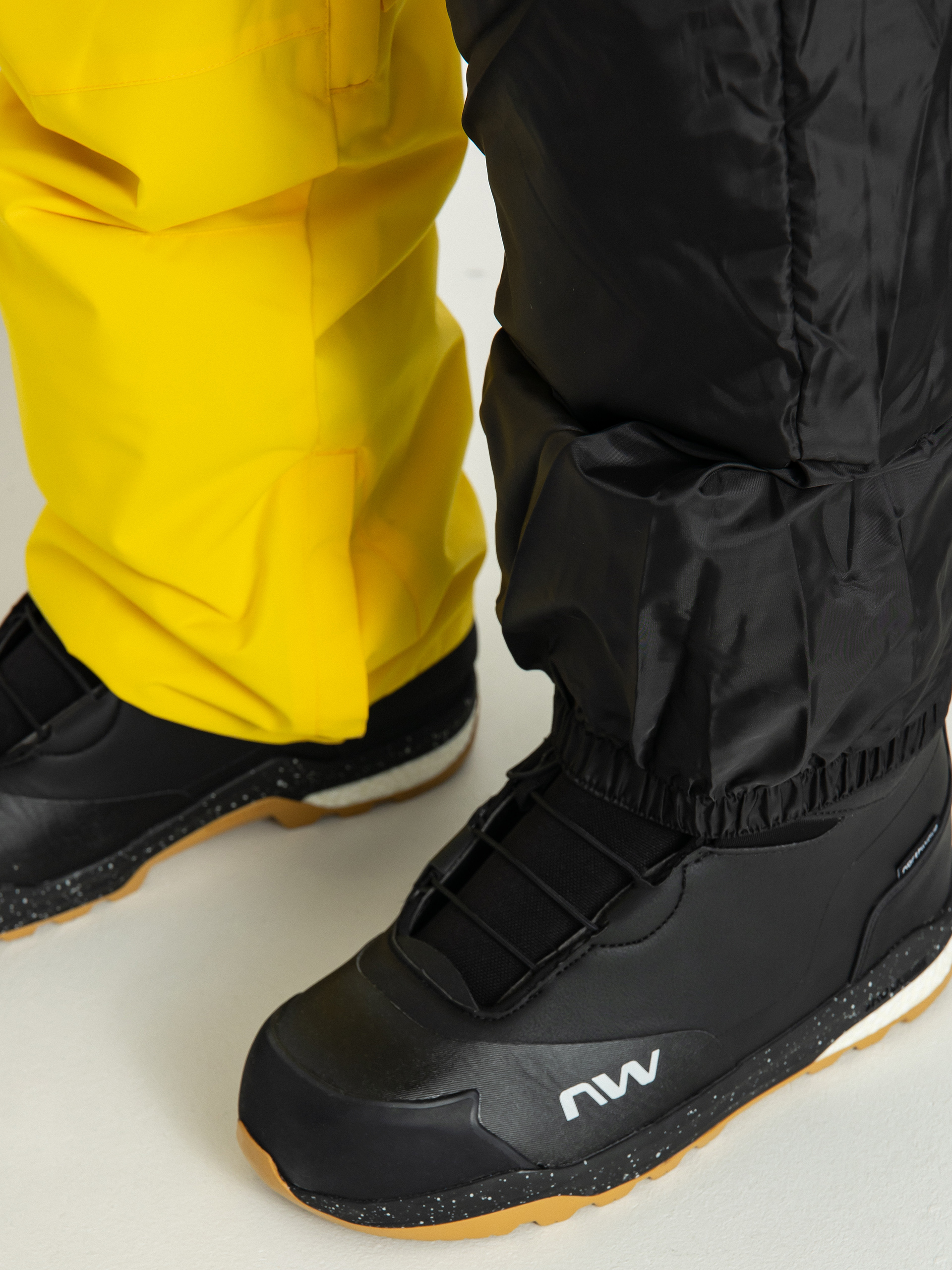 Férfi DC Banshee Snowboard nadrág (dandelion)