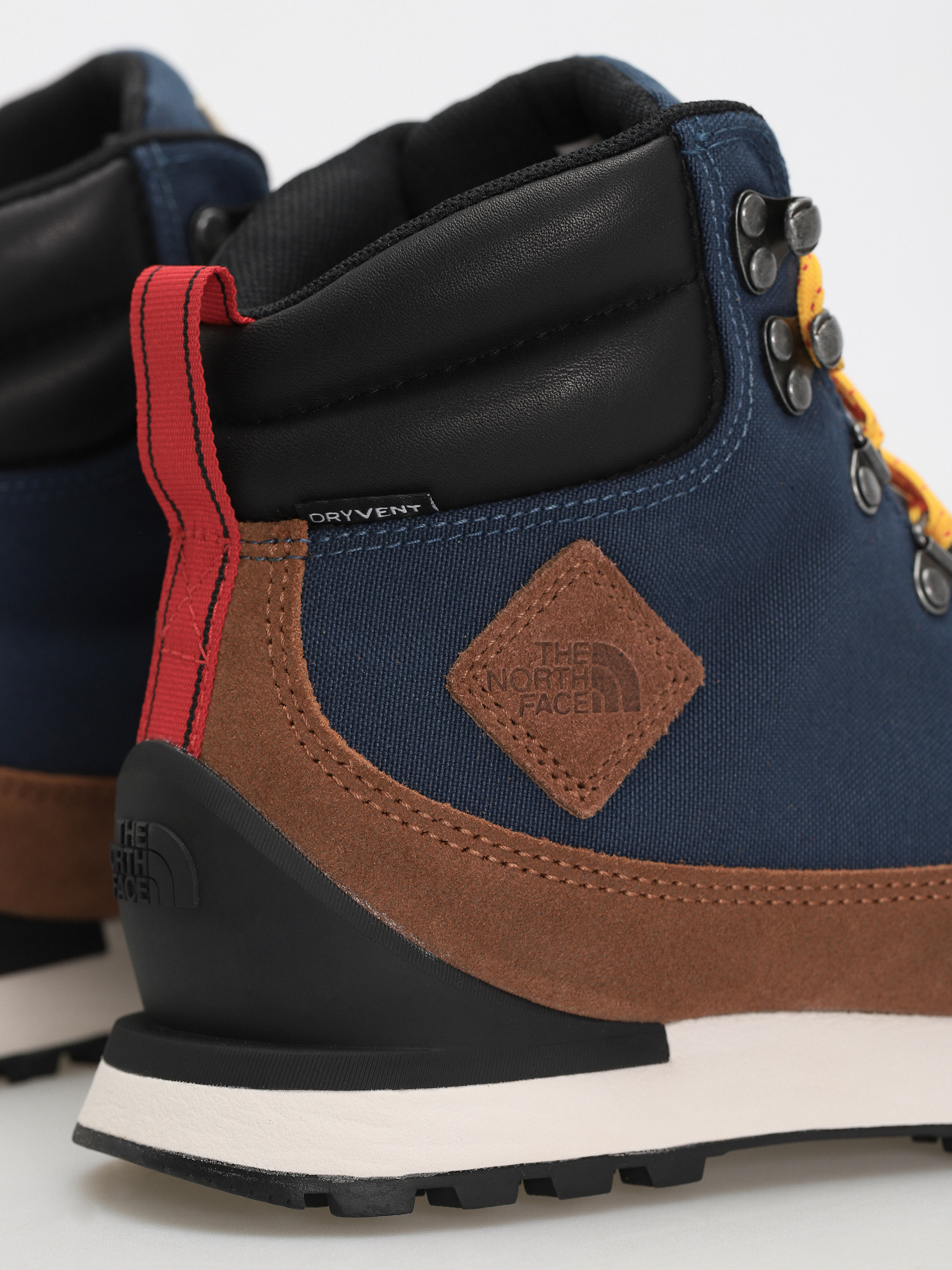 The North Face Back To Berkeley Iv Textile Wp Cipők (shady blue/monksrobebrn)