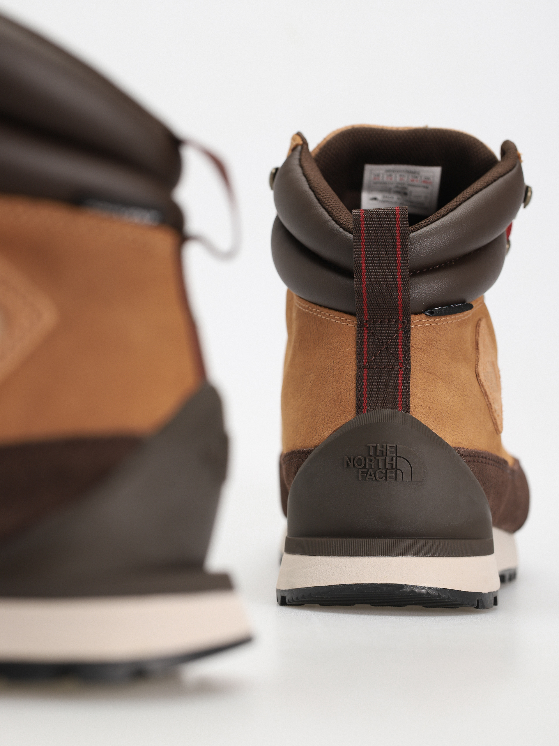 The North Face Back To Berkeley Iv Leather Wp Cipők (almond butter/demtssbrn)